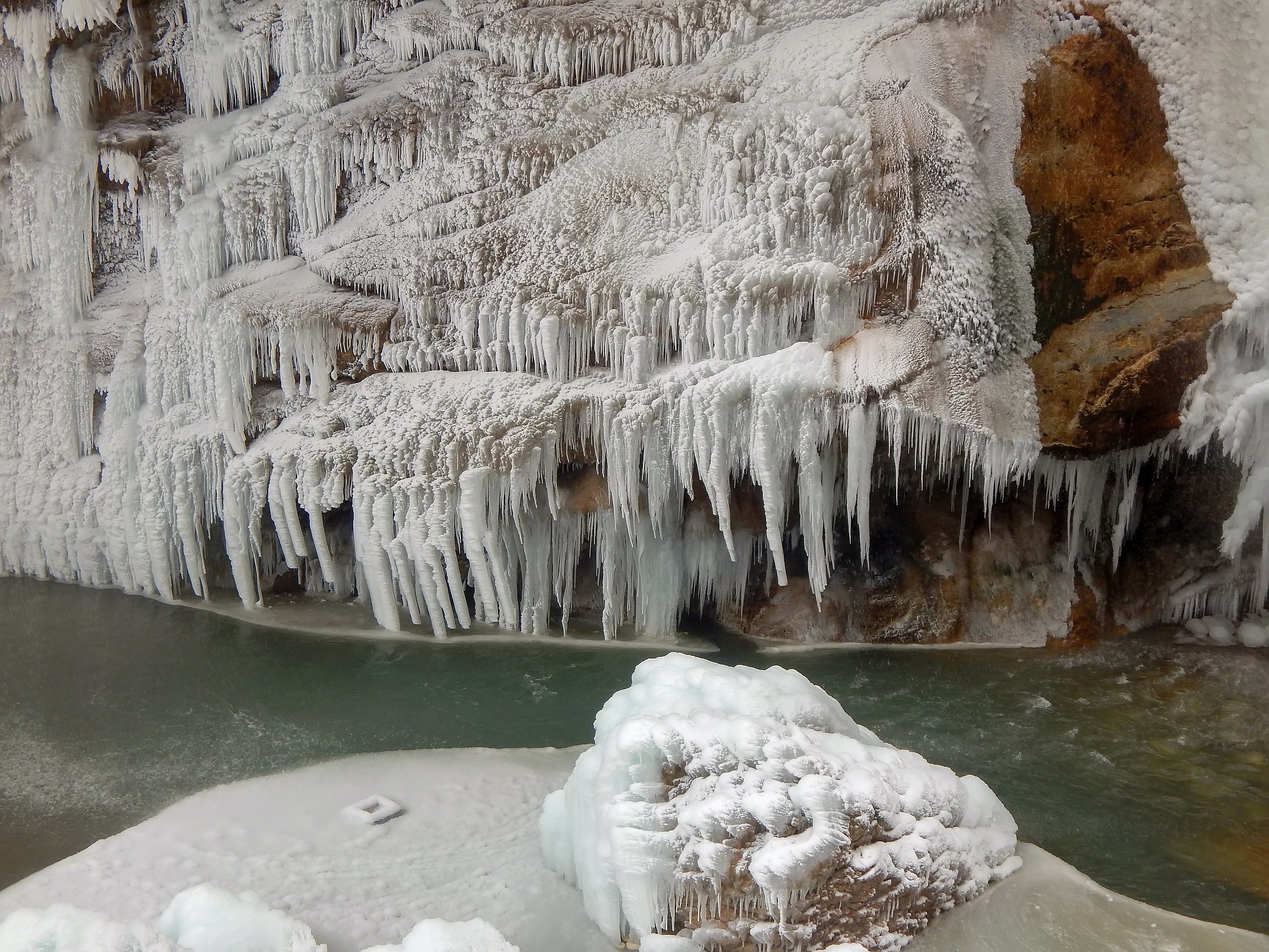 Cascate ghiacciate Cegemskij 4