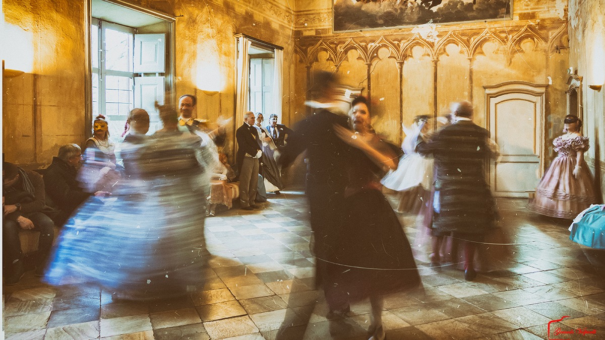 il valzer dei fantasmi