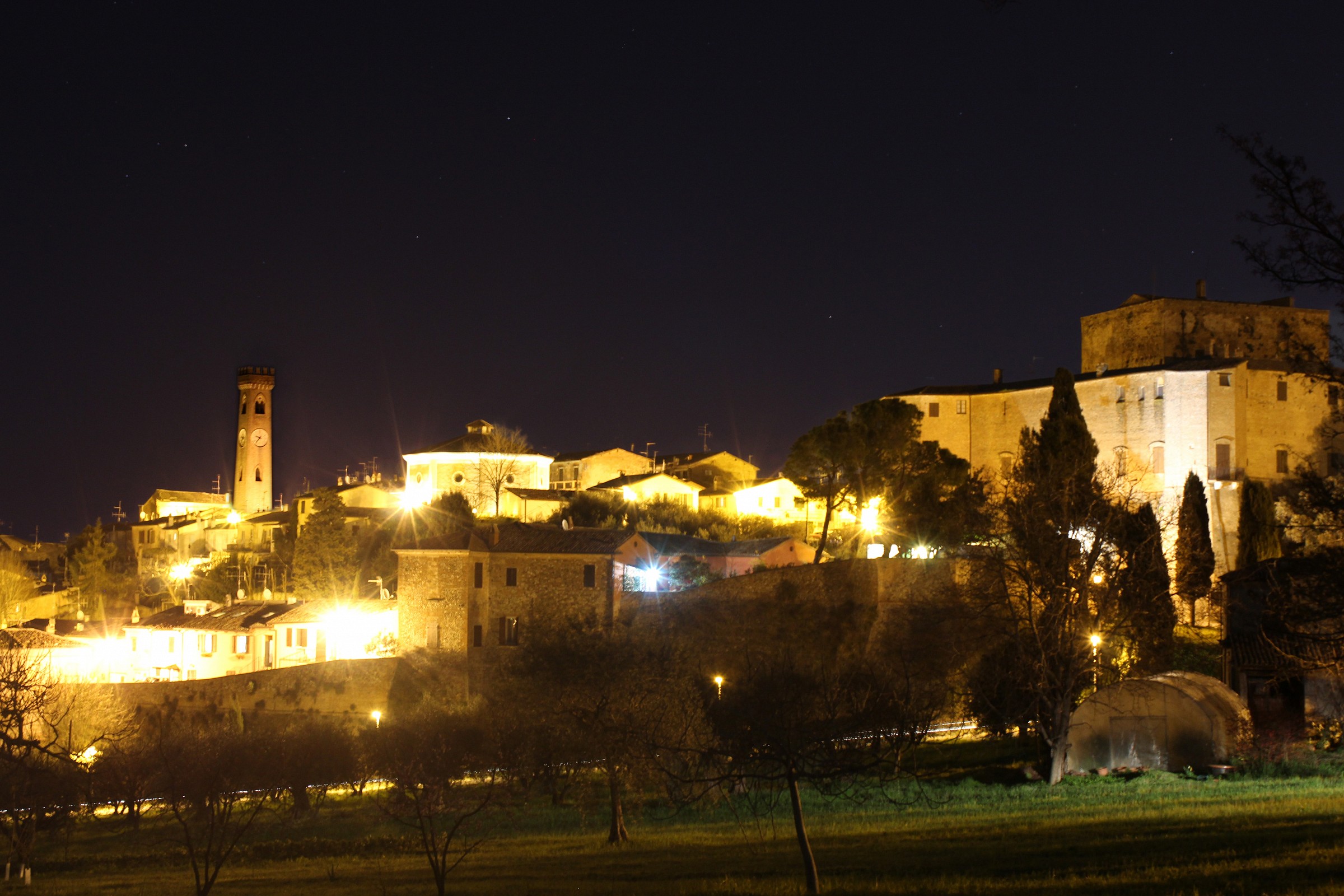 Santarcangelo notturna