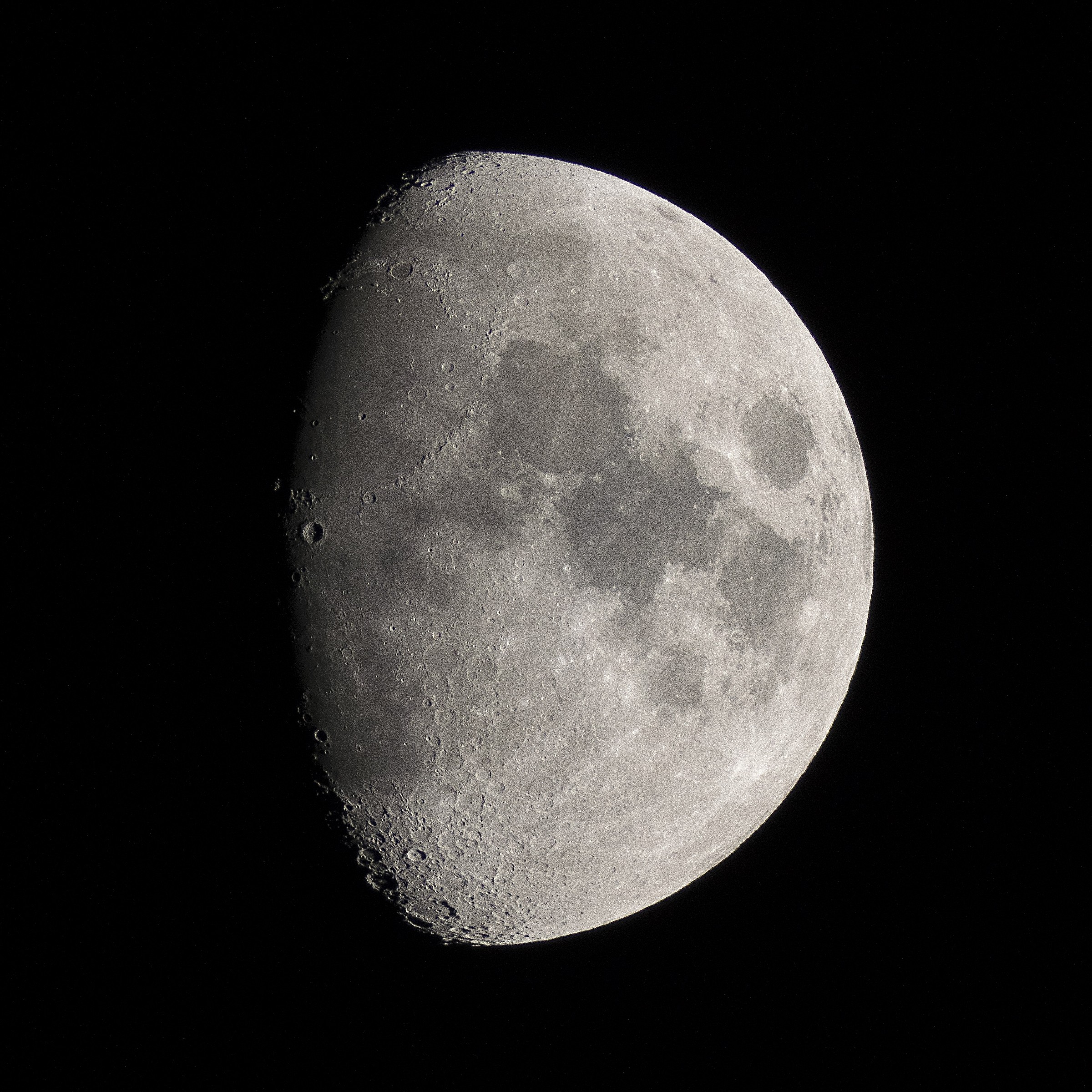 Luna 29/03/2015