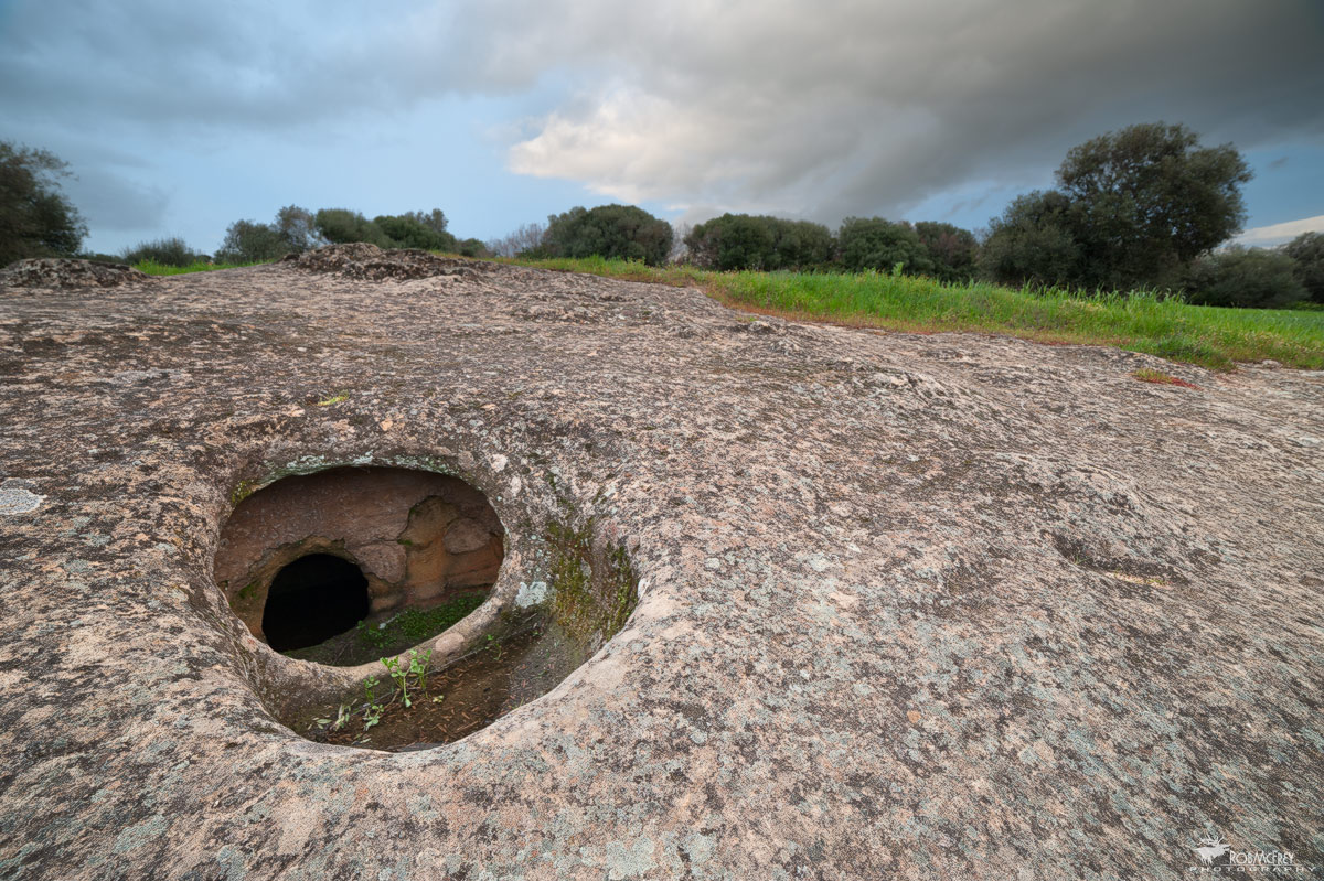 Domus de Janas di Corongiu - Pimentel
