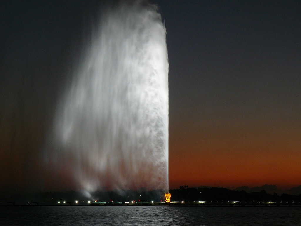 aurora made of water - Jeddah