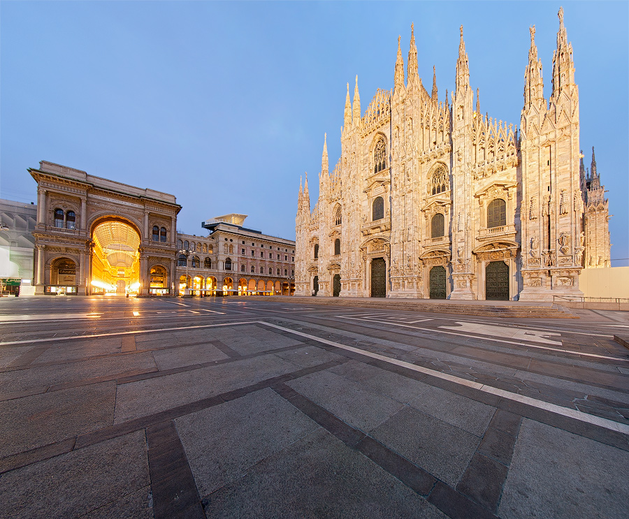 Piazza Duomo Dawn