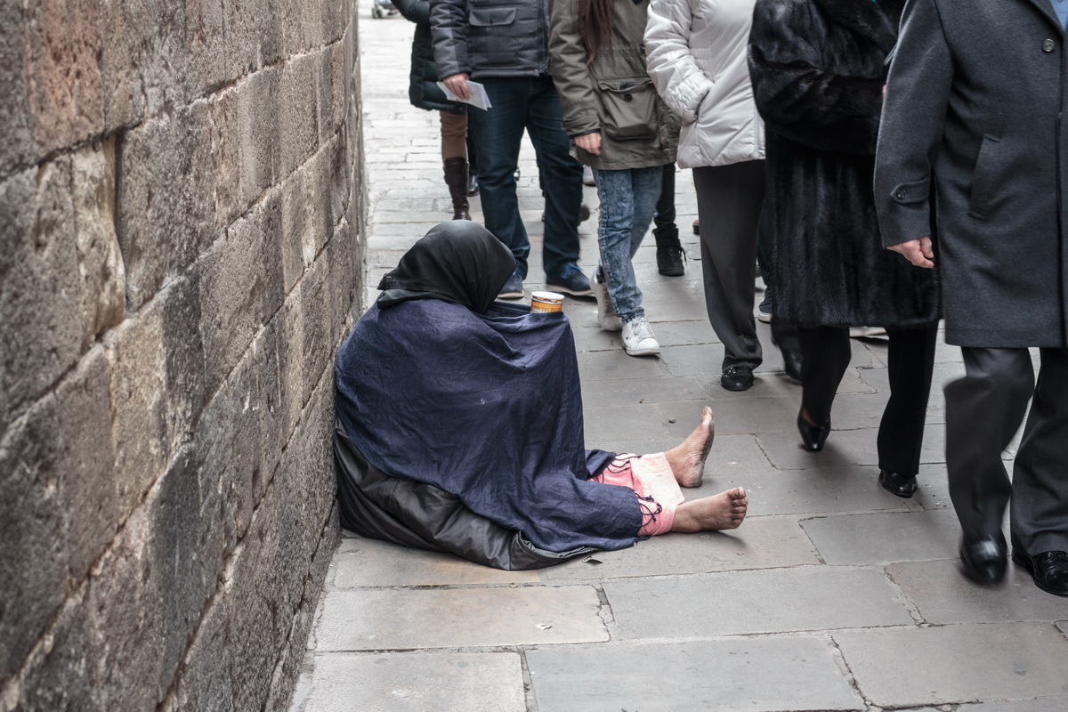 Non ti curar di loro...