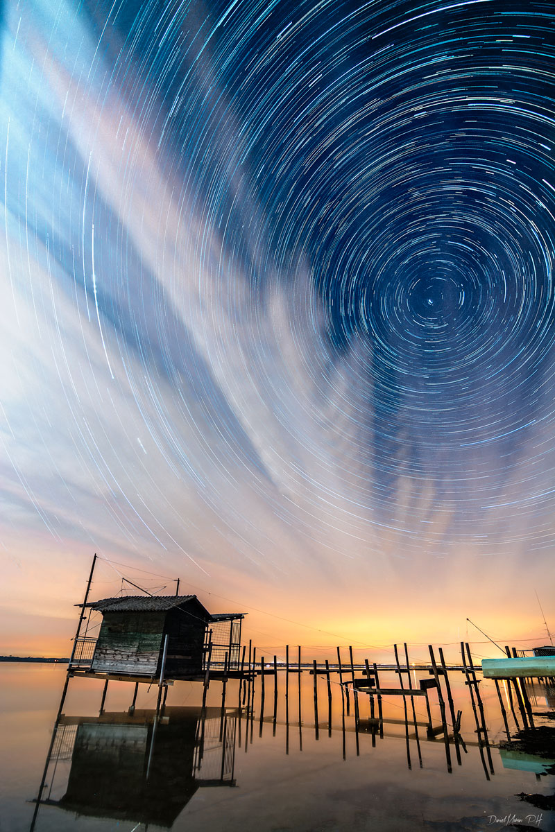 strartrails moonlight.