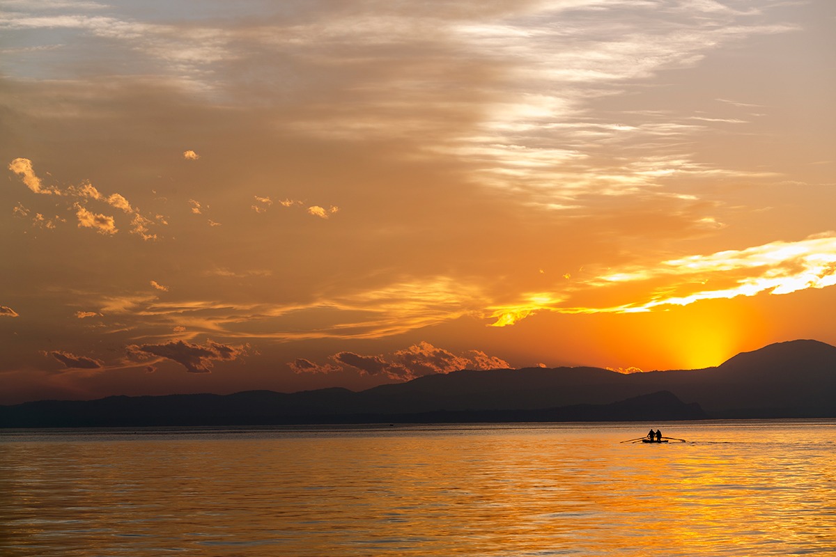 Tramonto sul lago di Garda ( 3 )
