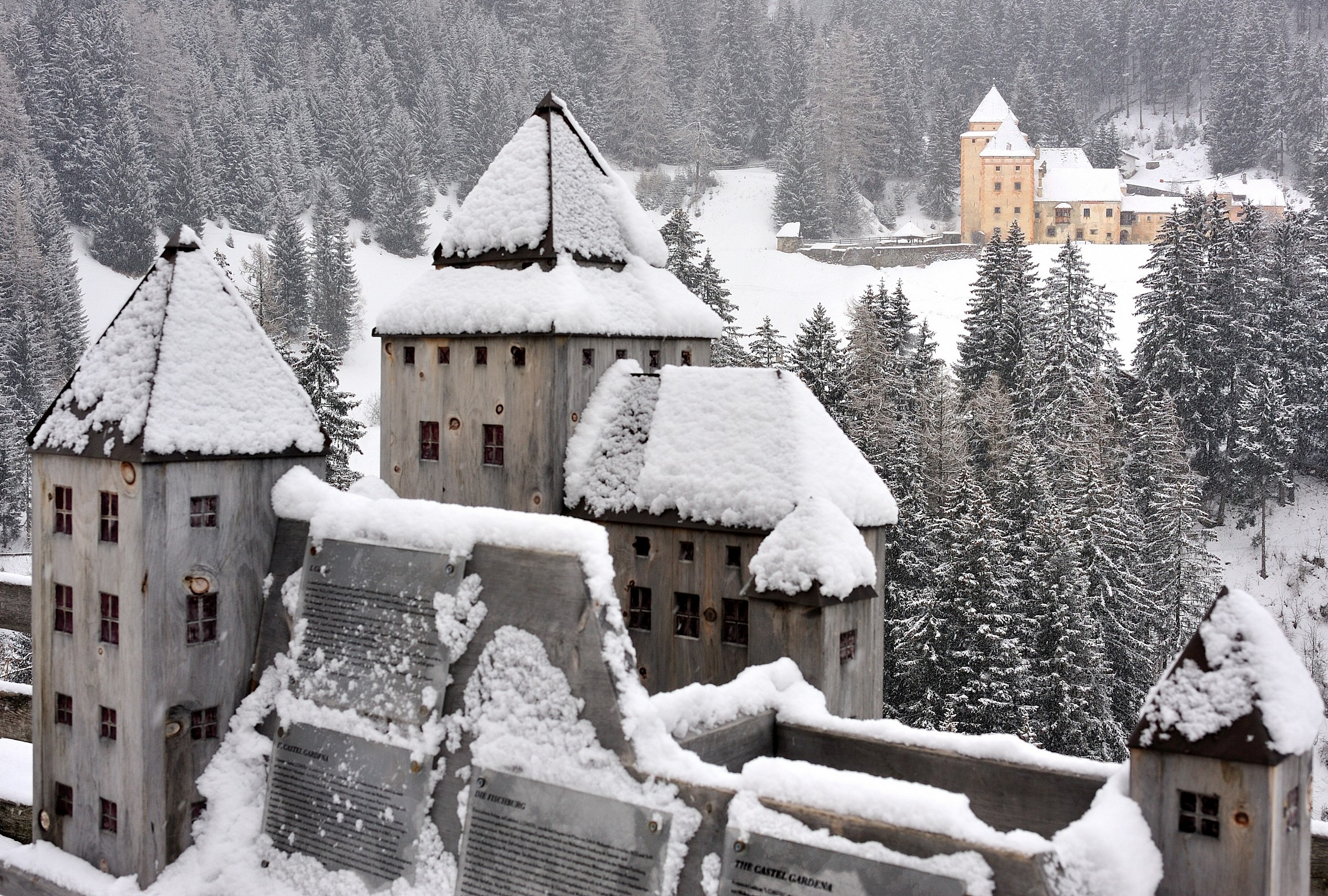 Qual 'è' quello vero?