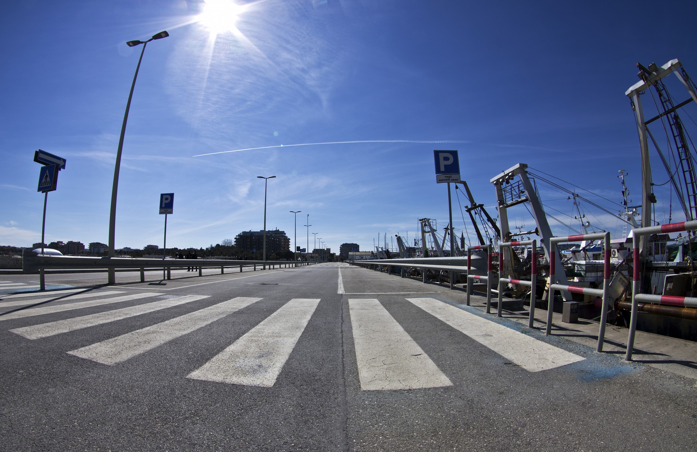 ...dal molo di Civitanova...