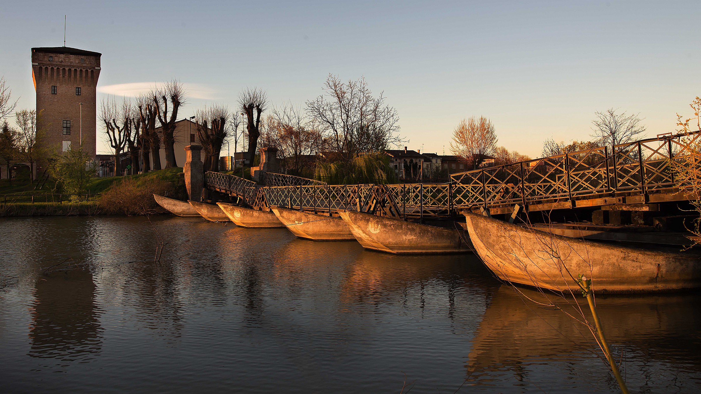 Postcard from Commessaggio