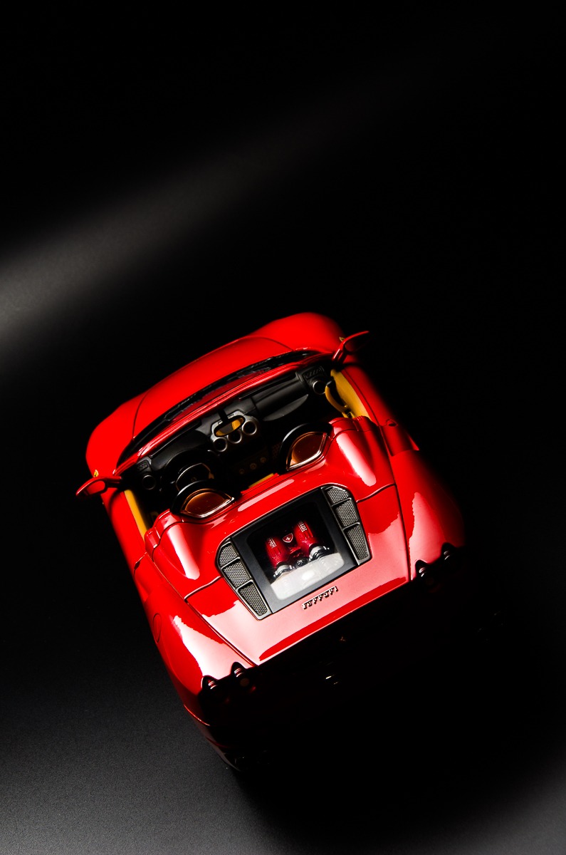 1:18 scale model in the studio recreated at home with