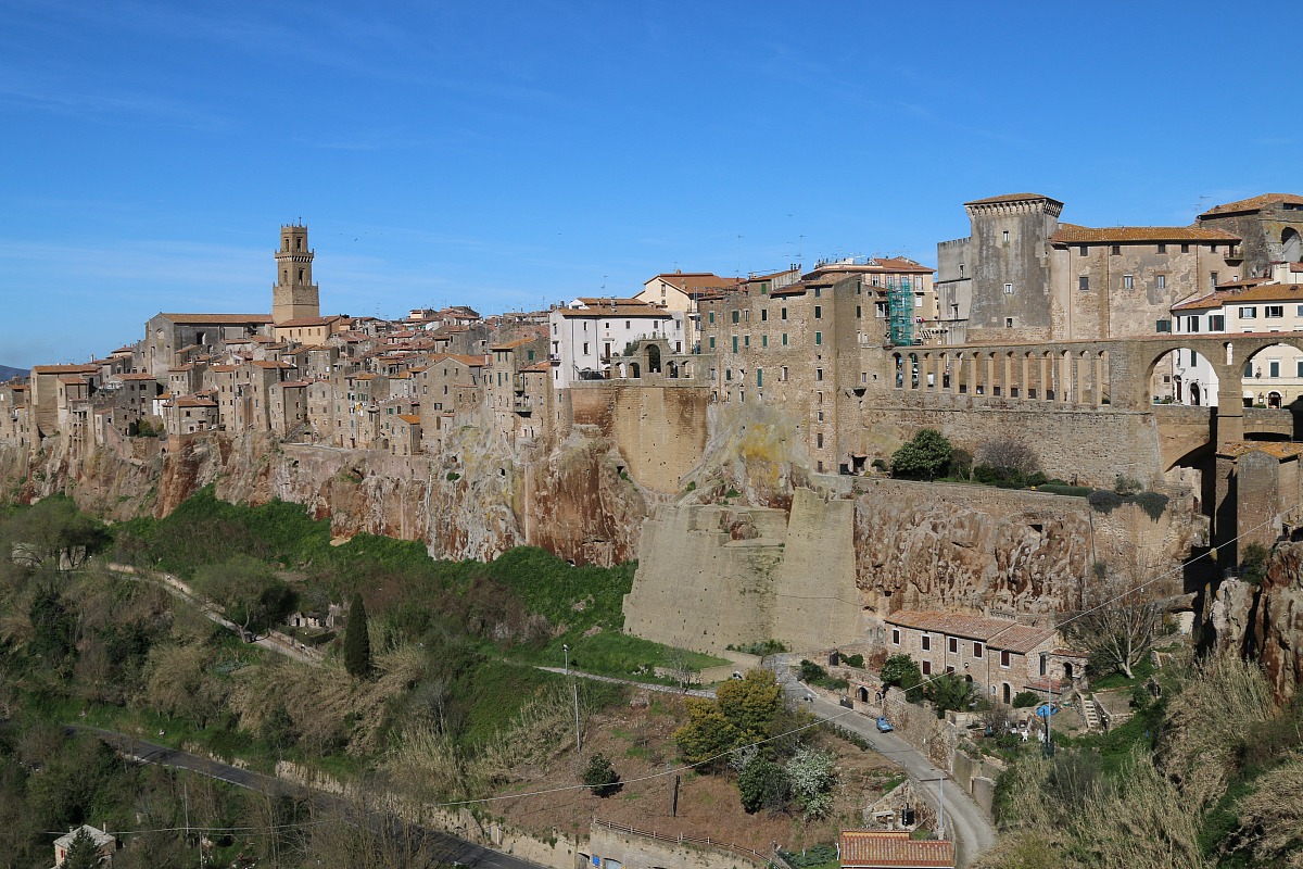 Pitigliano