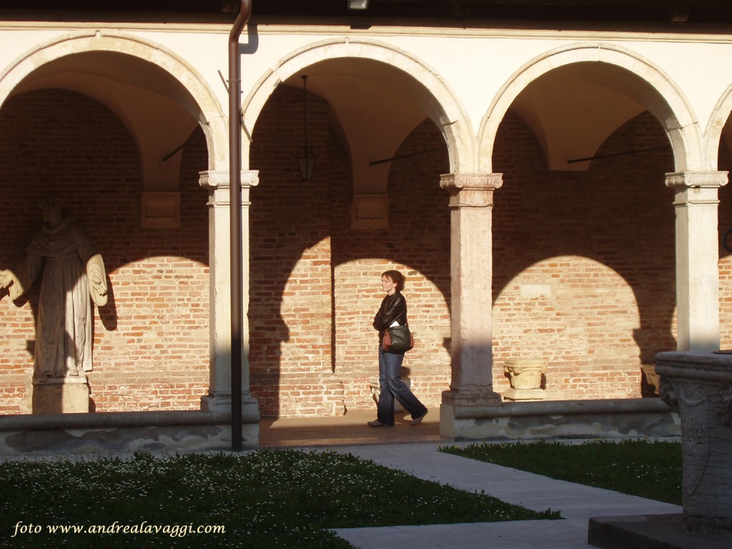 Il chiostro degli Eremitani a Padova