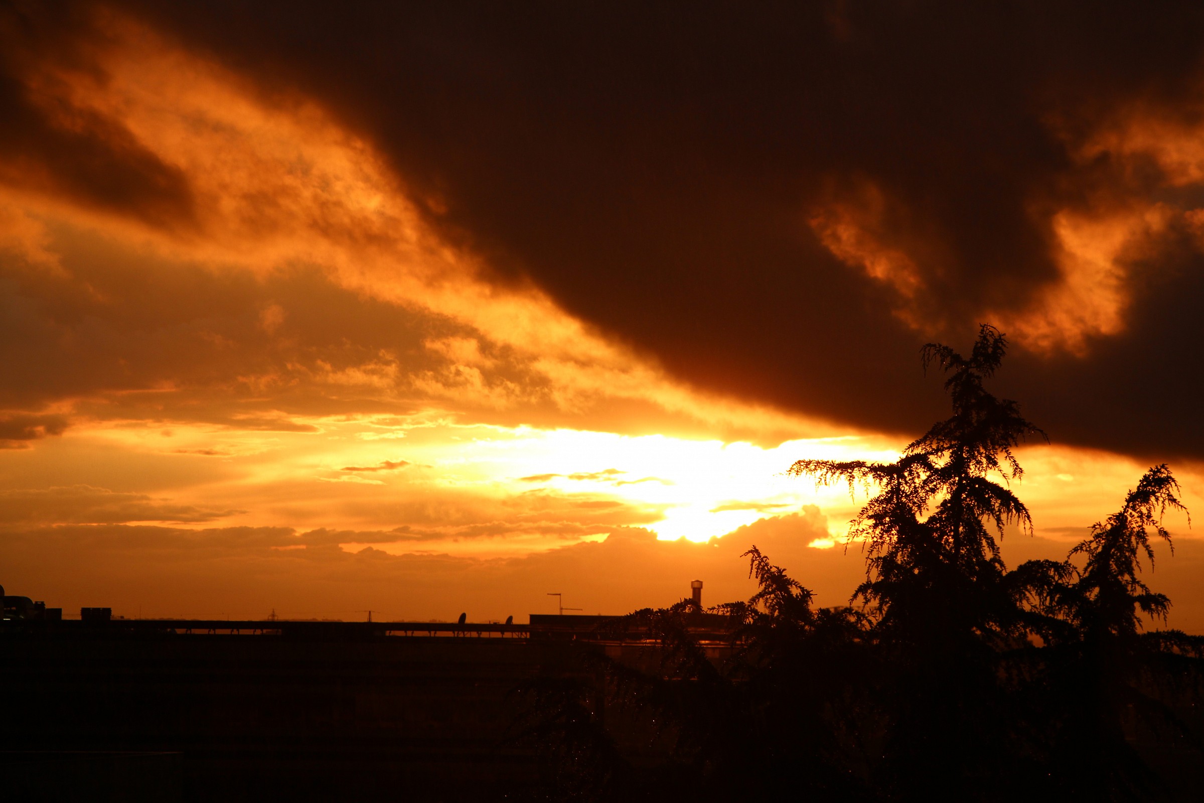 Tramonto di periferia 2