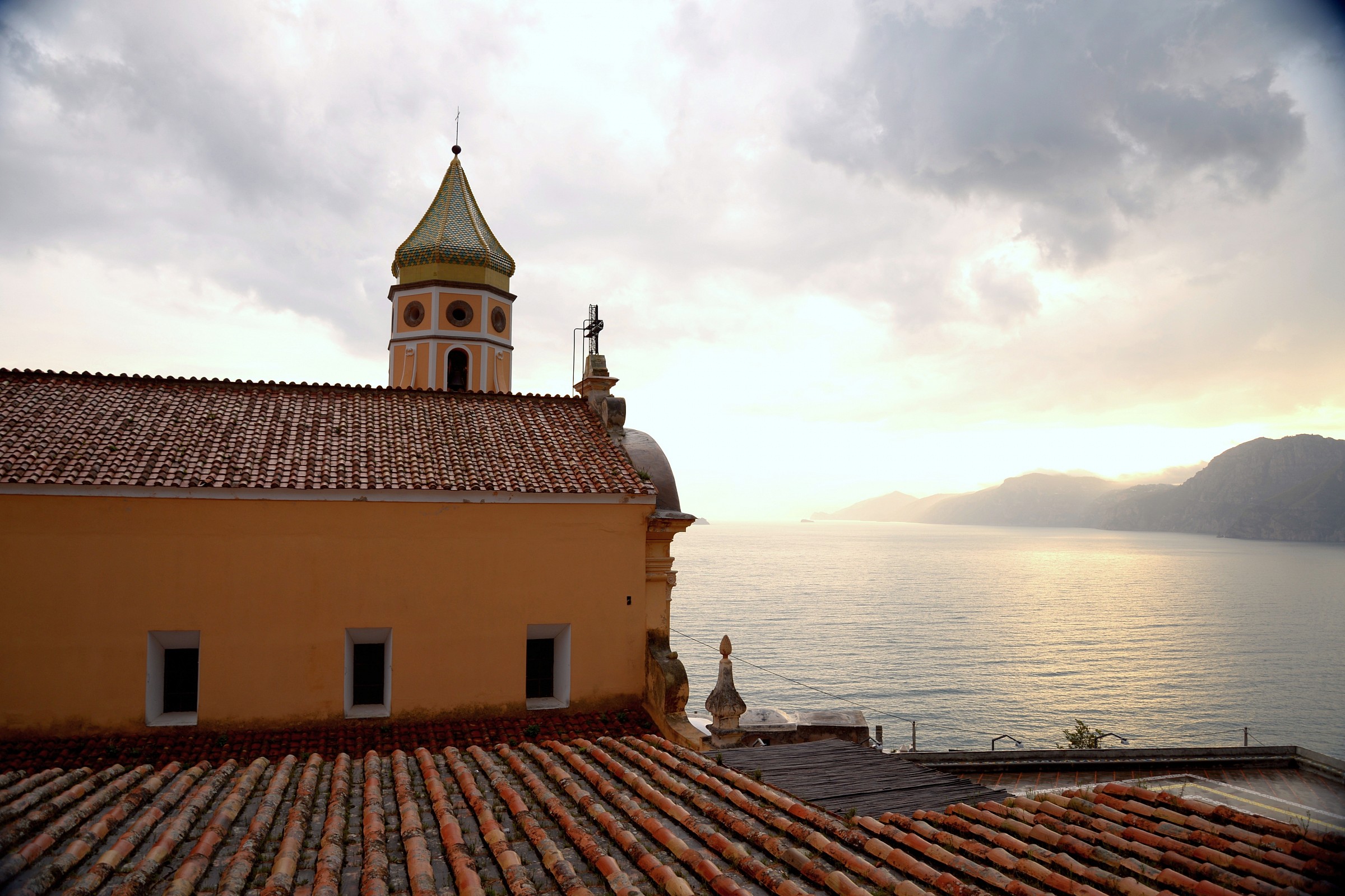 Al calar del sole in costiera Amalfitana