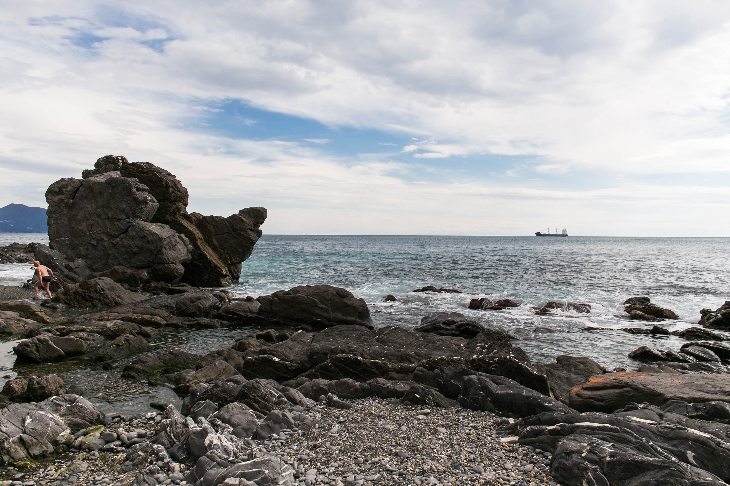 Genoa - 1 bathroom year (April 5, 2015) br..br ...