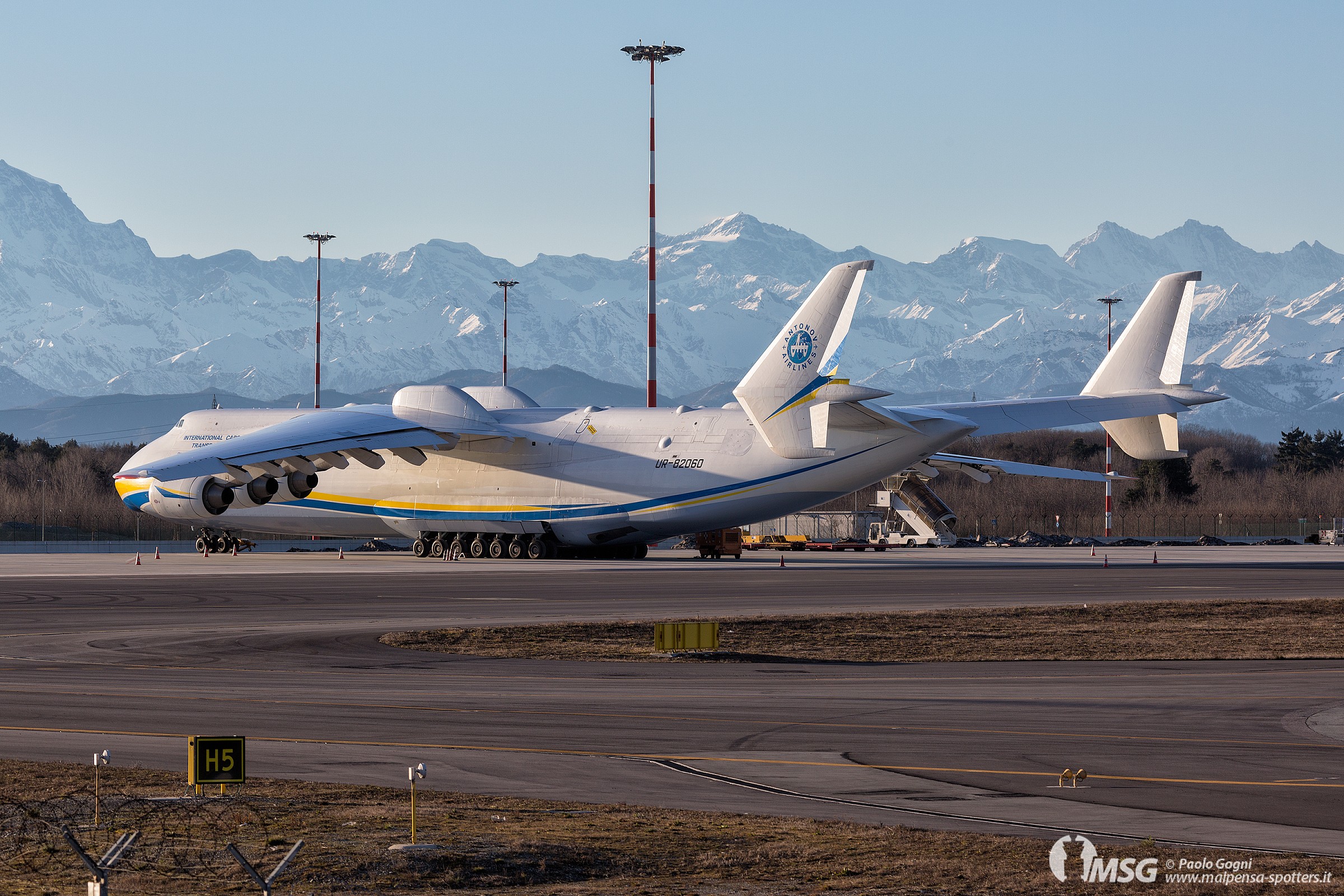 Antonov An-225 Mriya - ??????? ?? - 225 ????