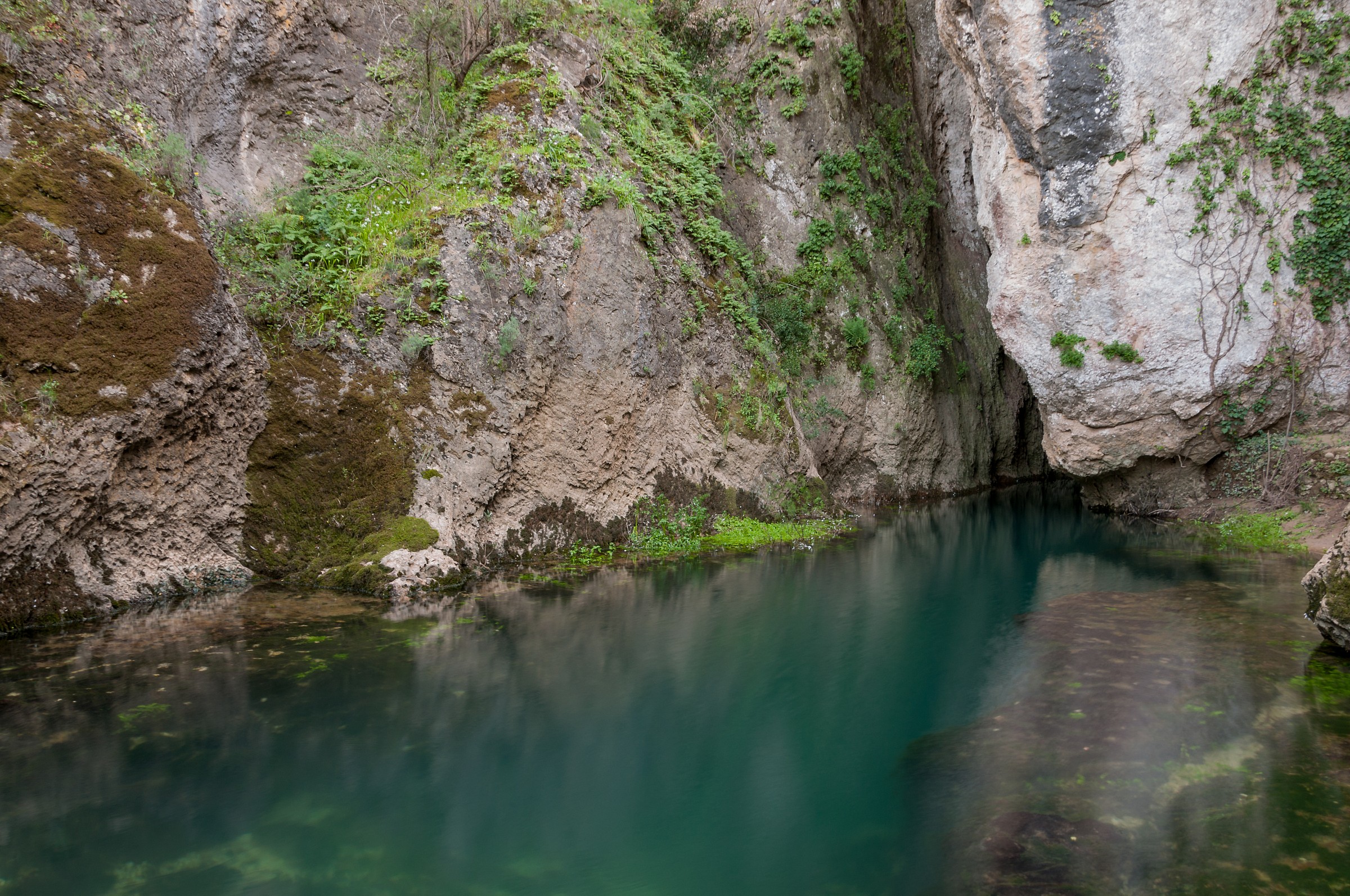 Su Gologone - source