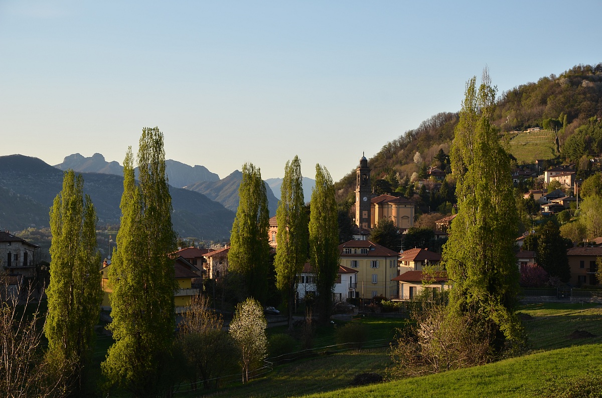 Villa d'Adda - strada per Brivio Lecco