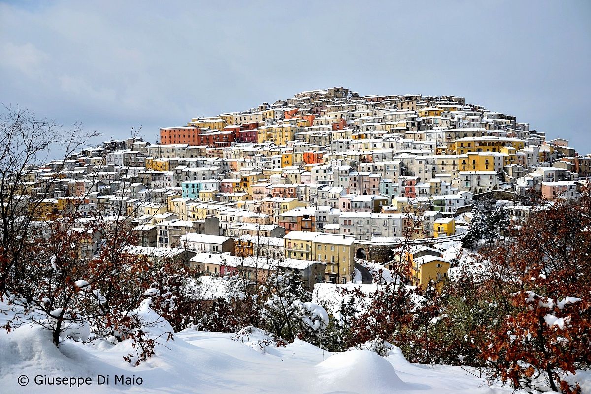 Lo Spettacolo della neve ( Calitri )