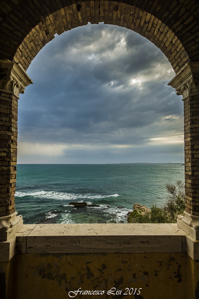Uno sguardo sul mare
