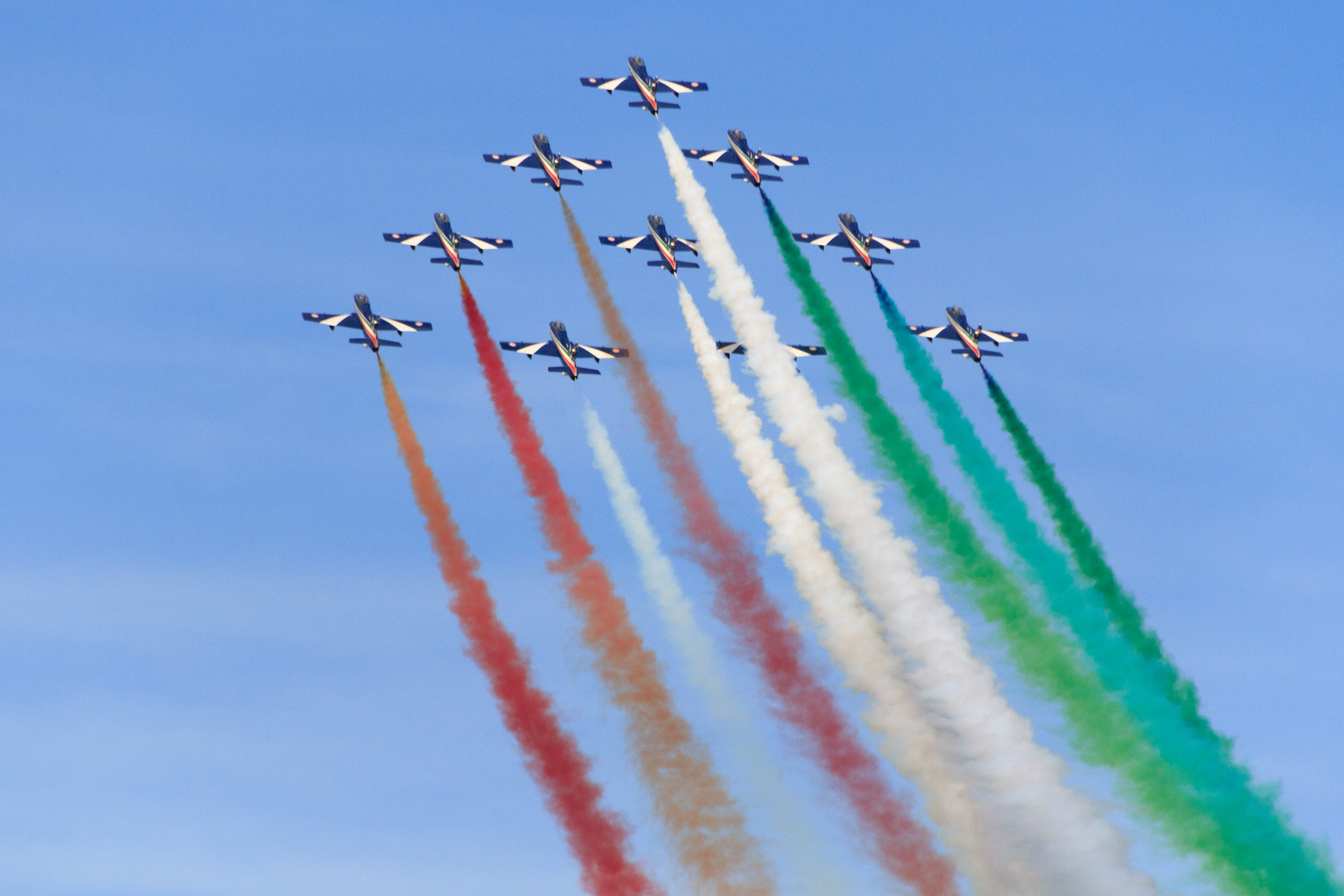 Incomincia lo spettacolo