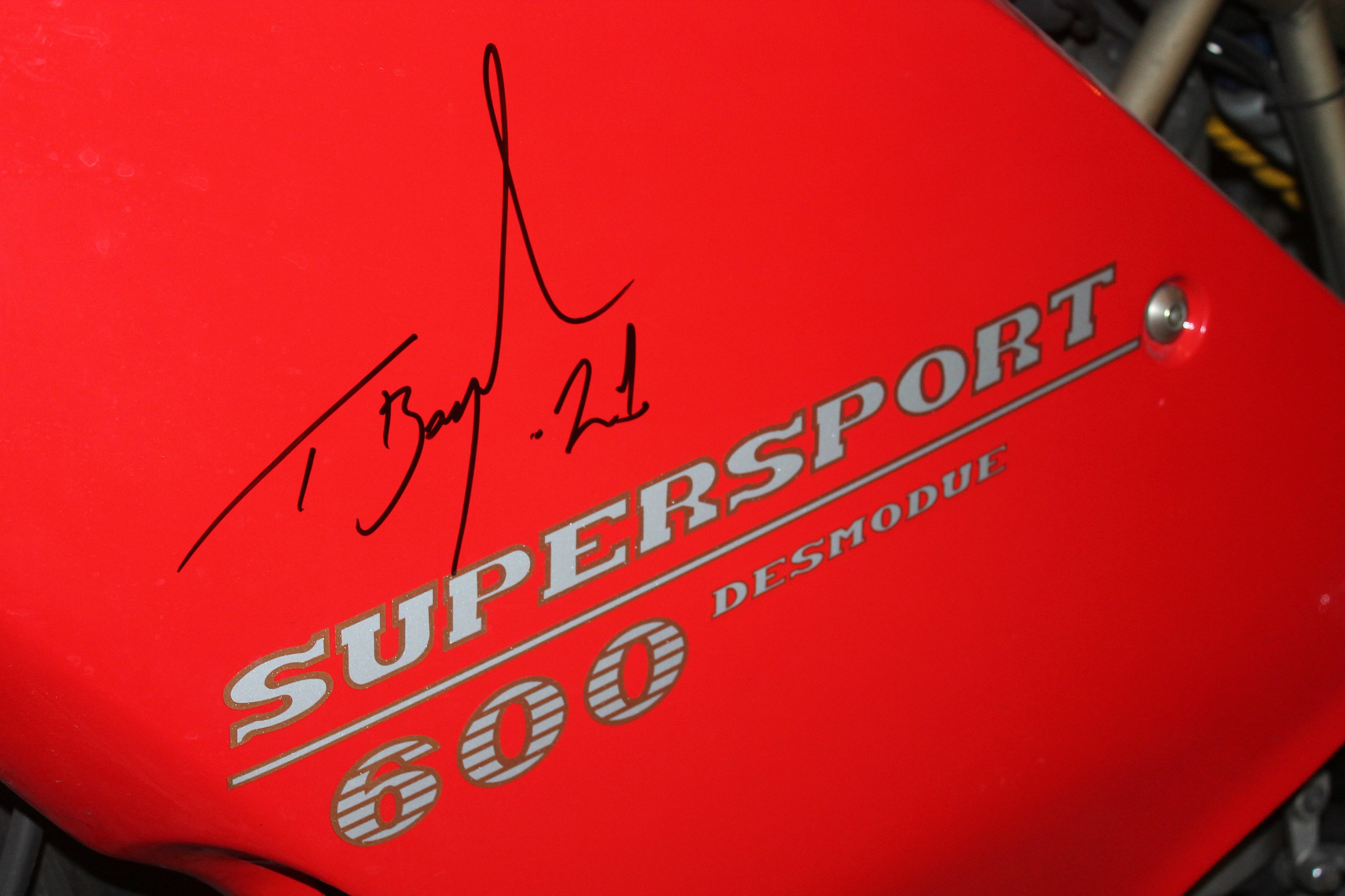 Capture special autograph .. Troy Bayliss on my Ducati