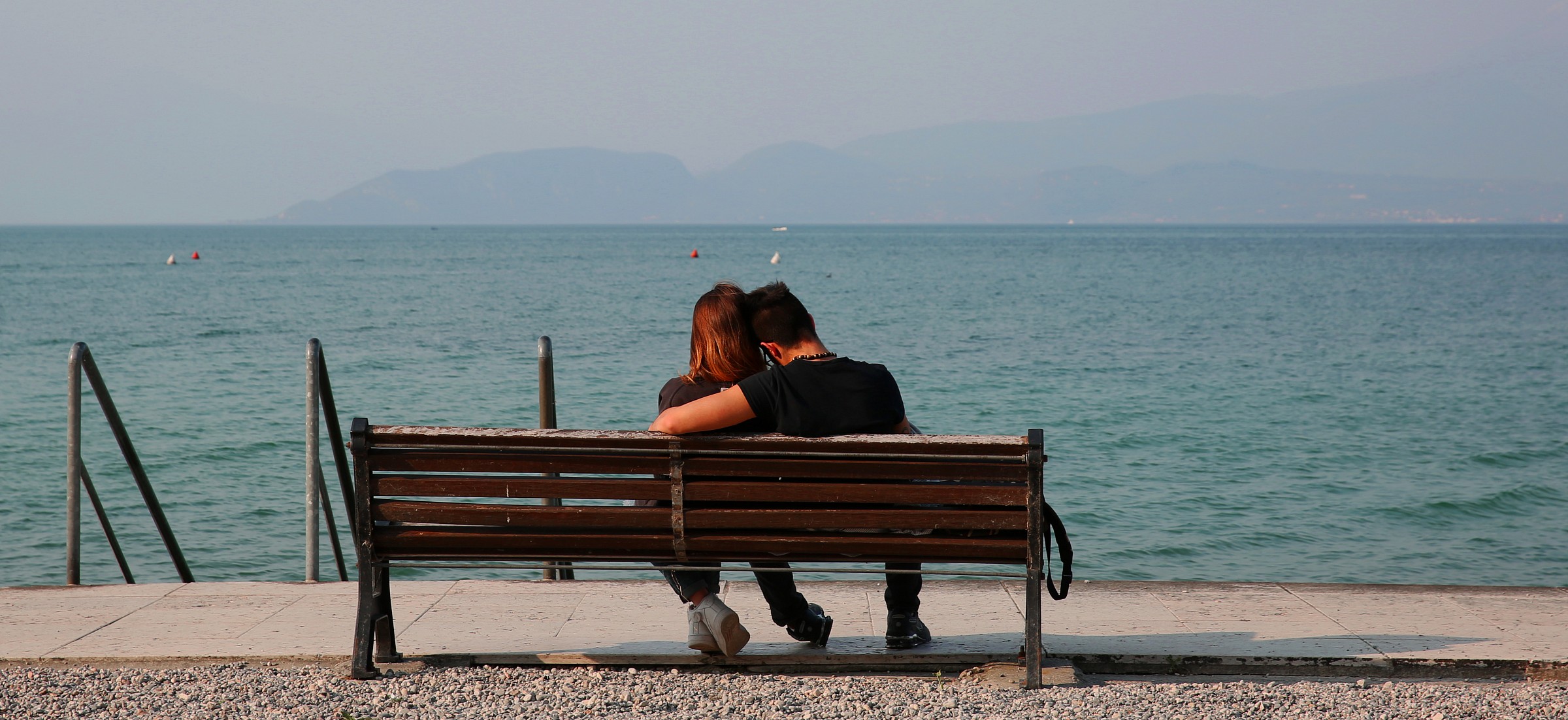 In questo mare.. m'è dolce naufragare