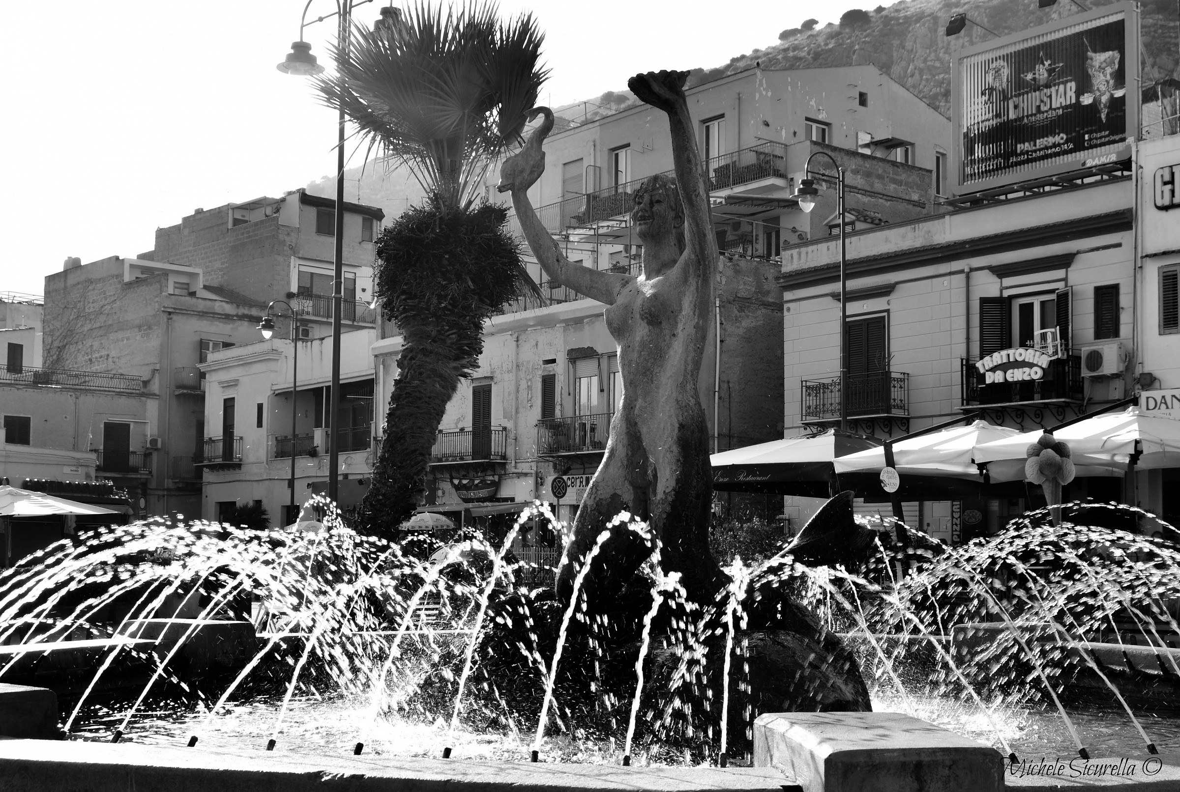 Sirenetta in Piazza a Mondello