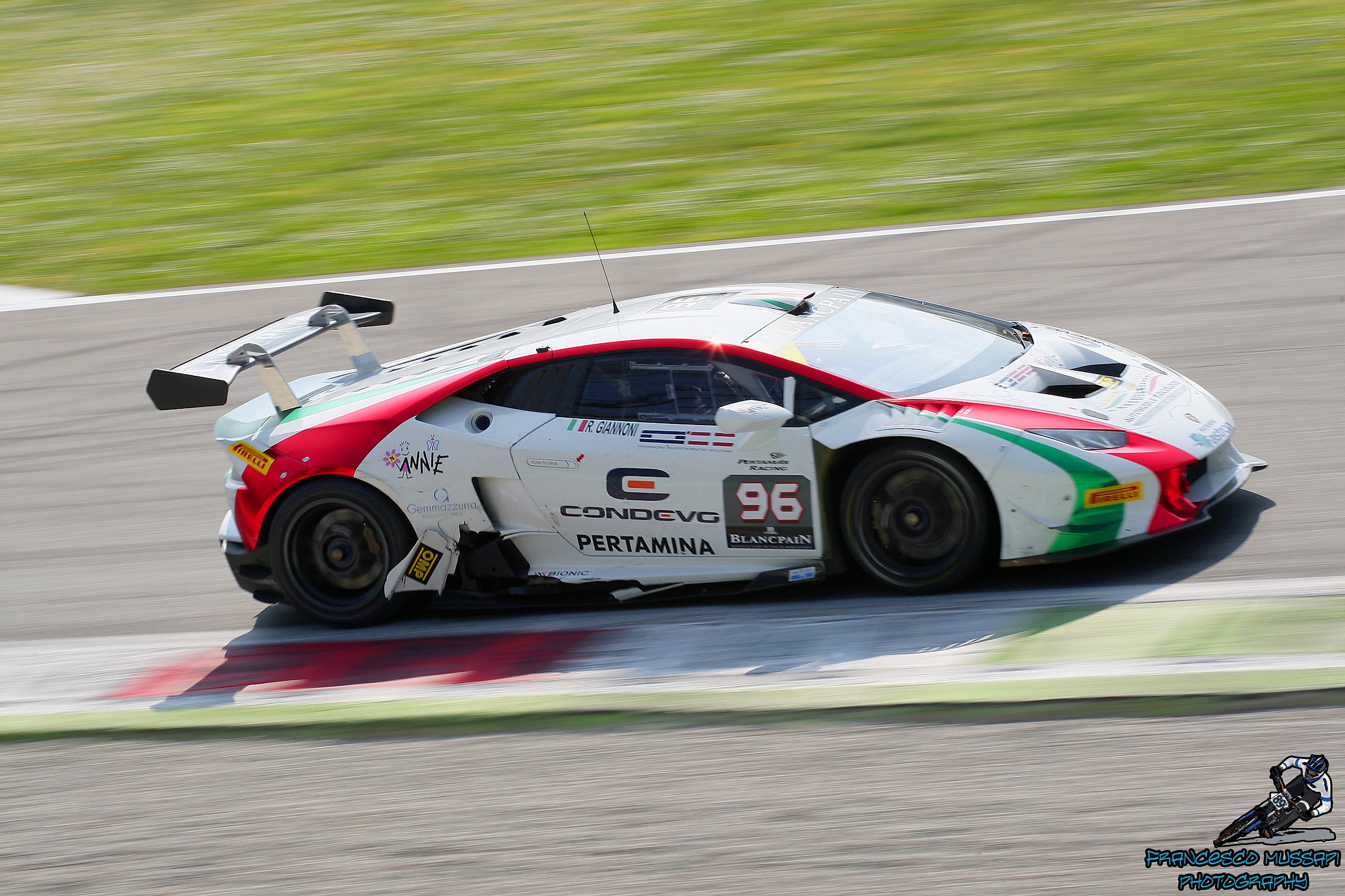 Lamborghini Hurican Blaucpain GT series