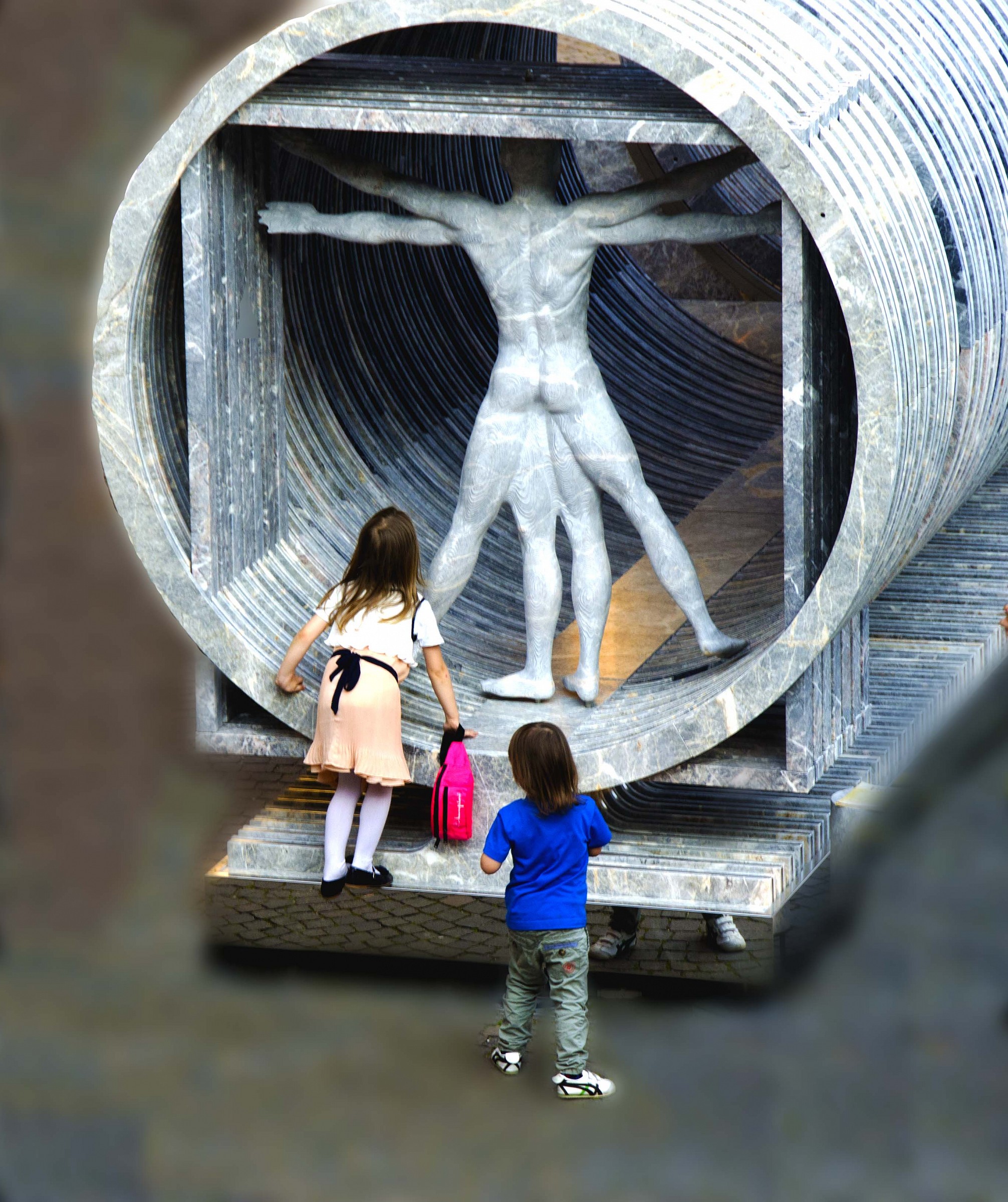 Vitruviano visto da vicino (Milano: fuori salone 2015)