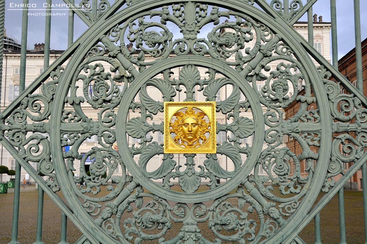 Cancello palazzo reale torino