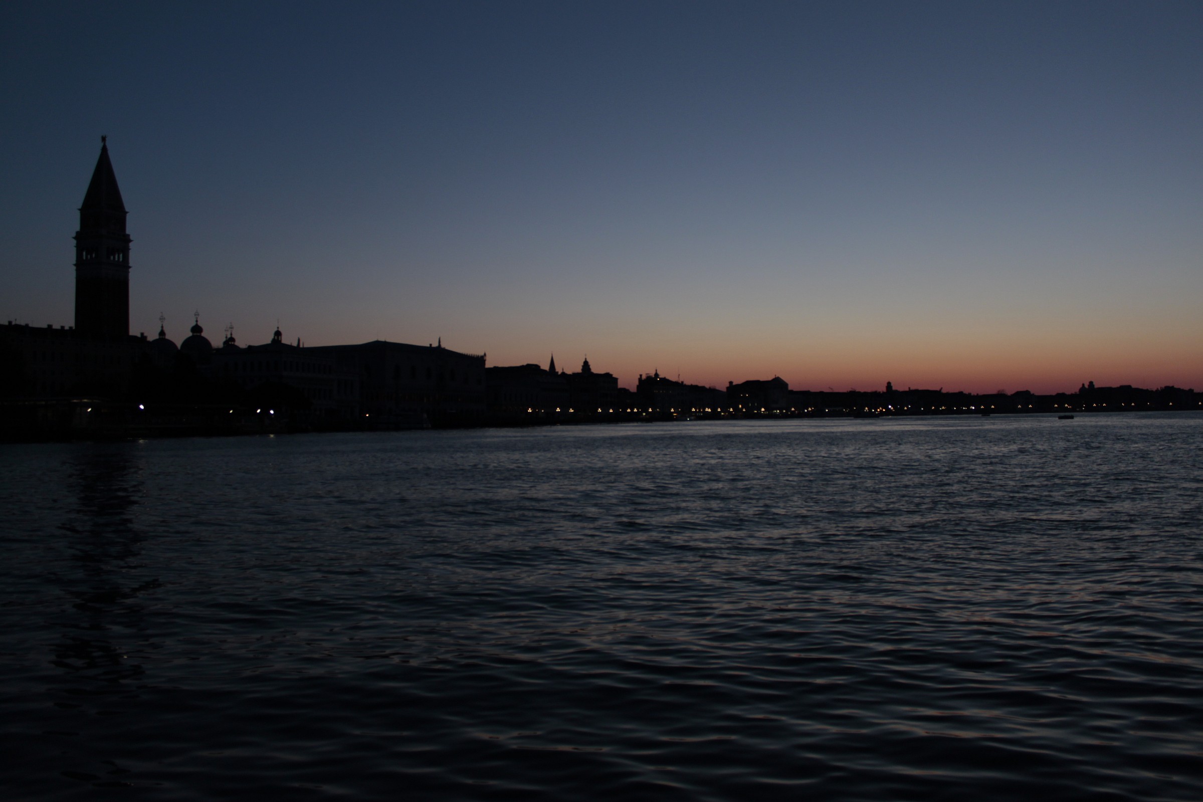 San Marco guarda l'aurora