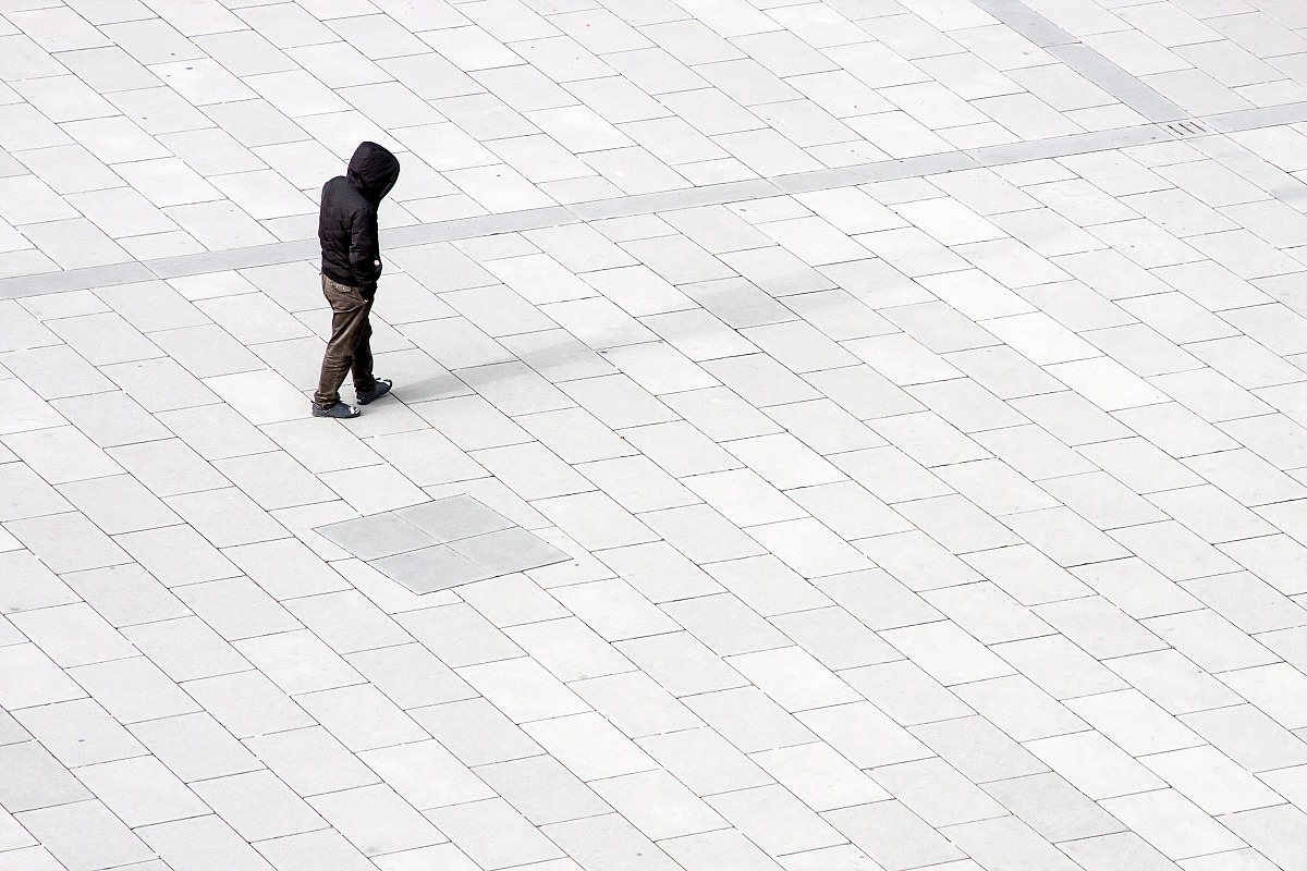 Straight on his way ...