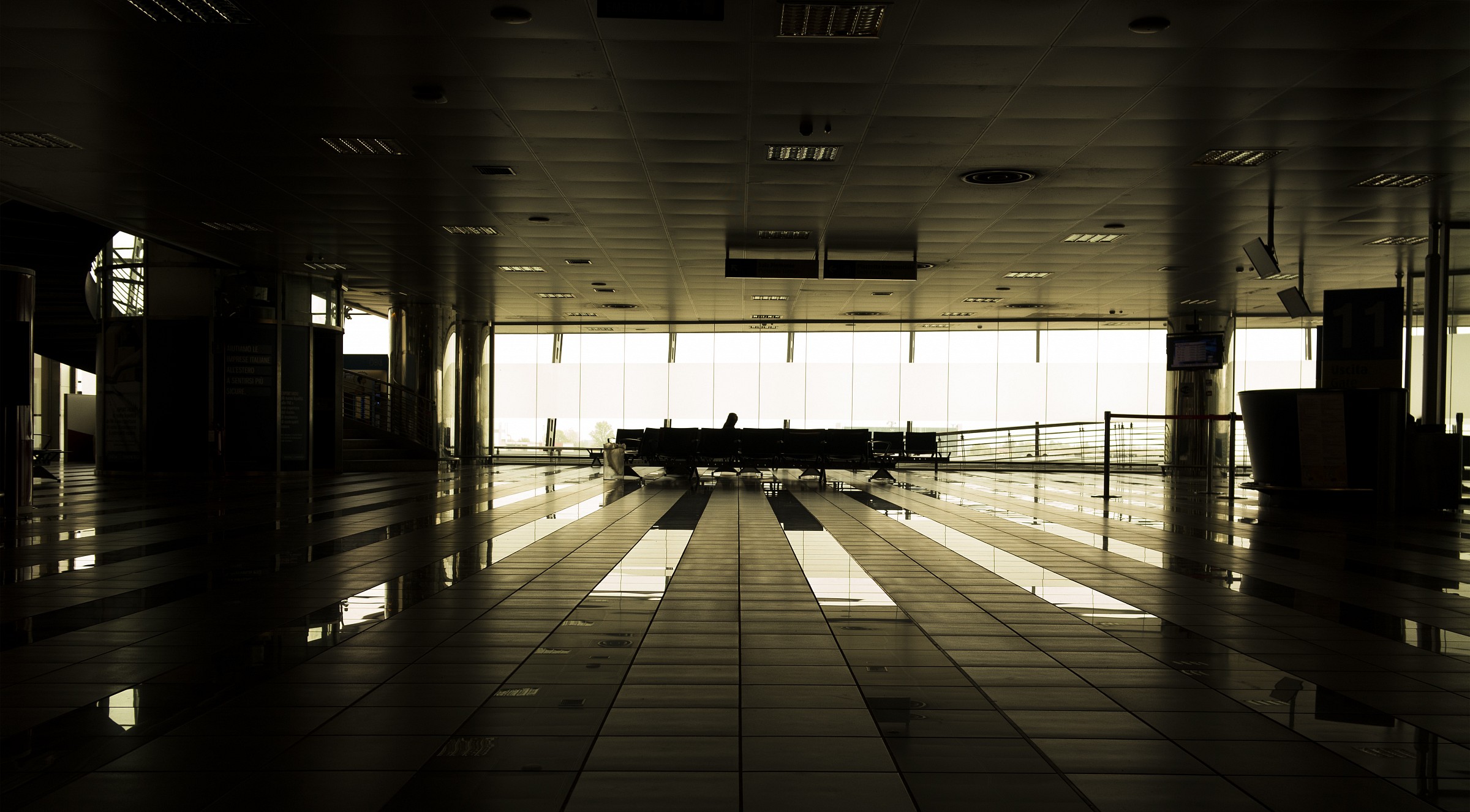 Aeroporto Torino - tra luci e ombre