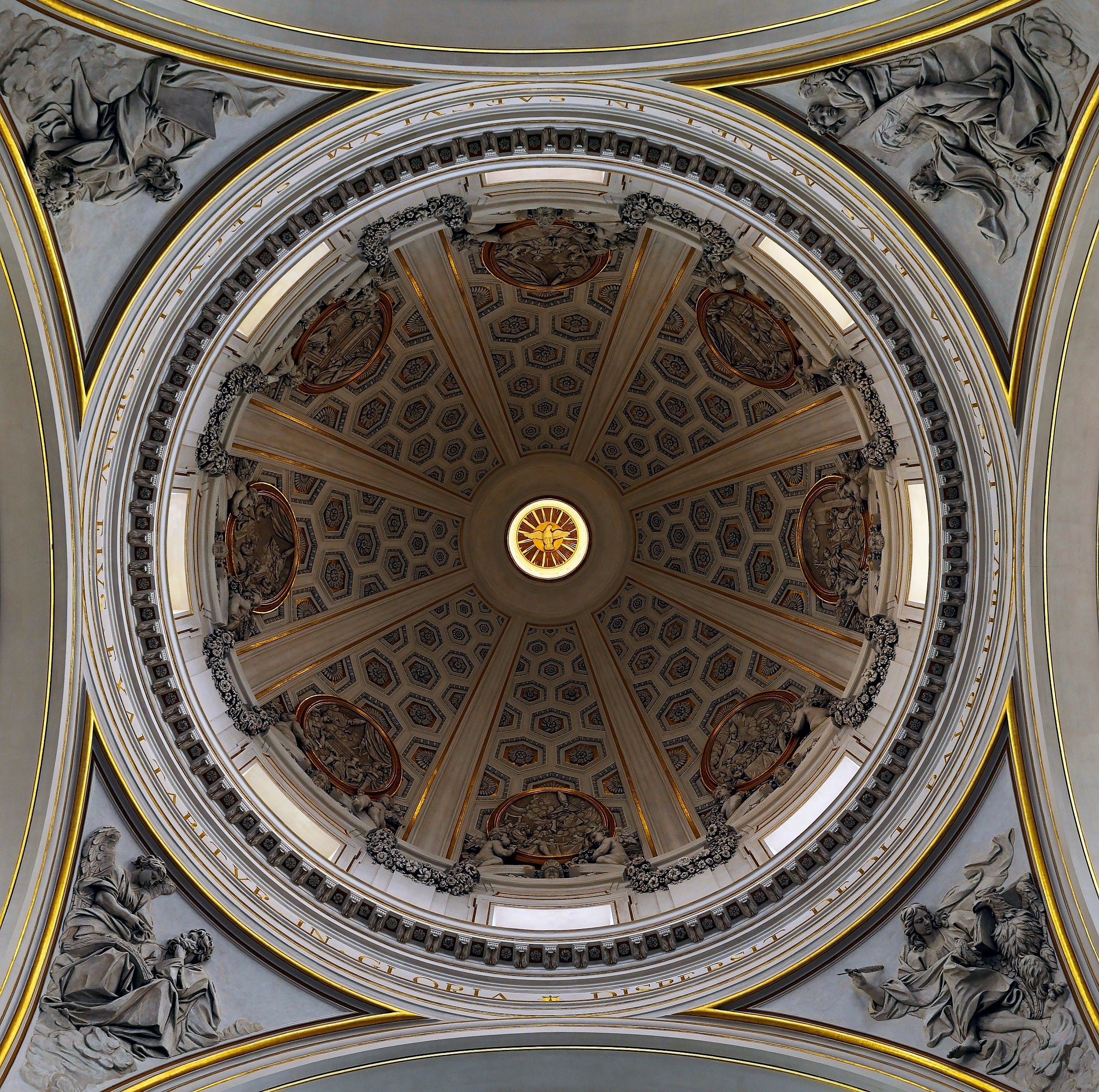 Cupola del bernini a Castel gandolfo
