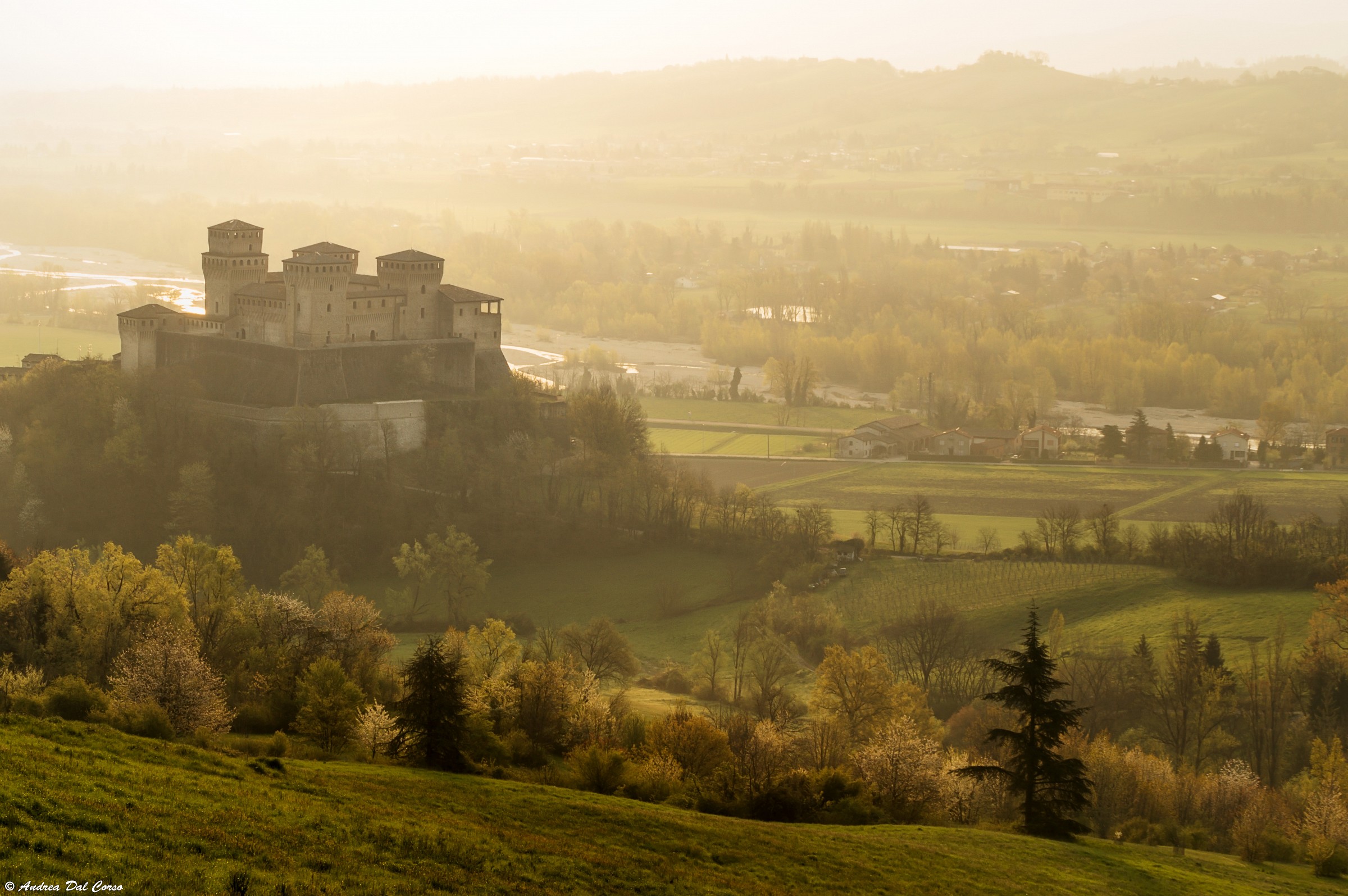 Castello di Torrechiara_02
