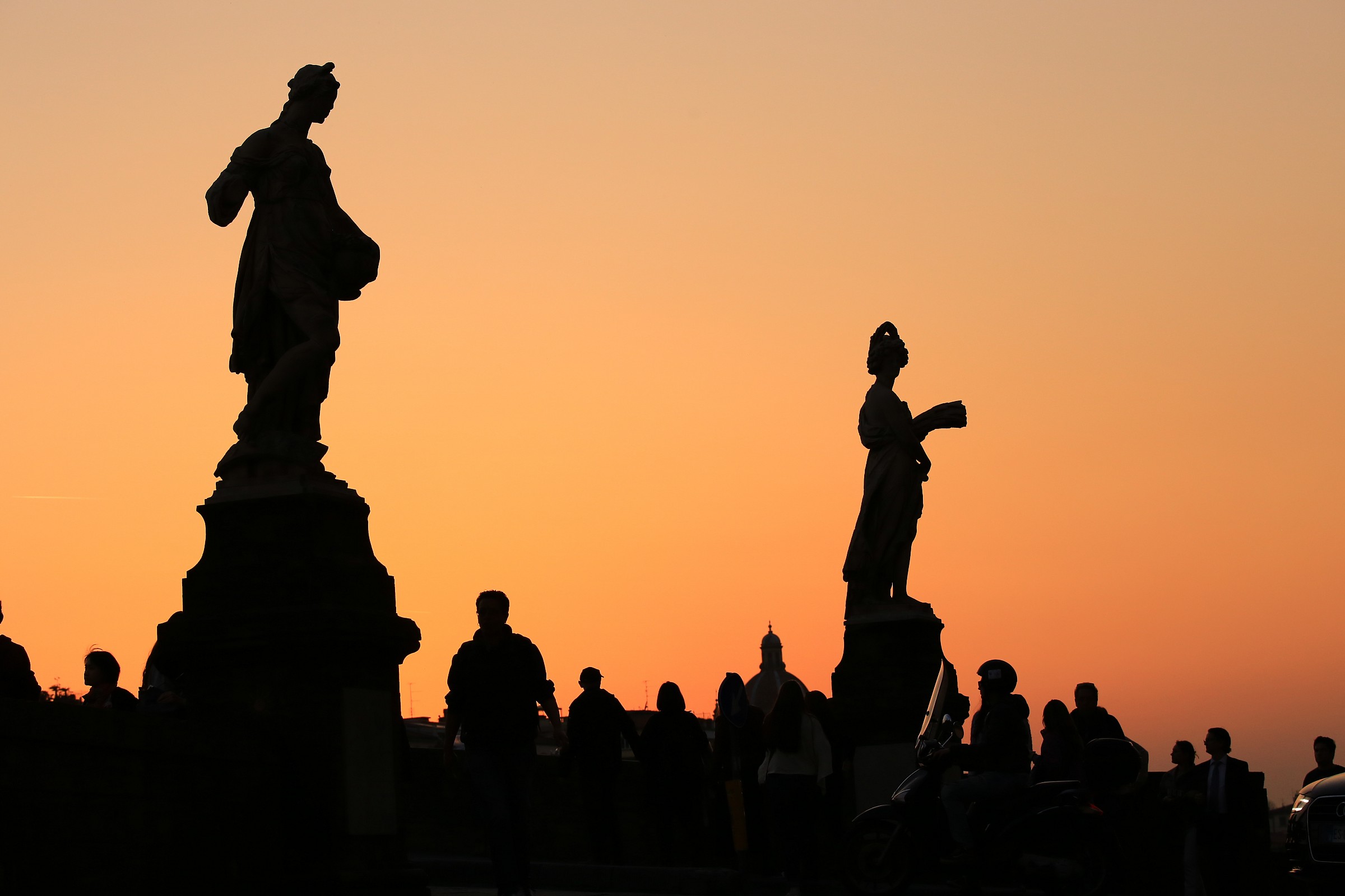 Sereno in silhouette