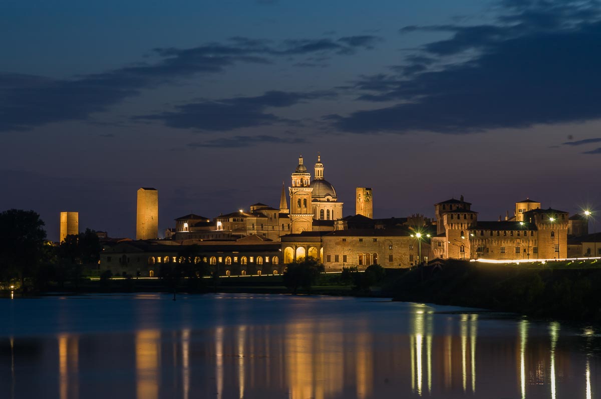 la foto che ogni mantovano non può non fare :)