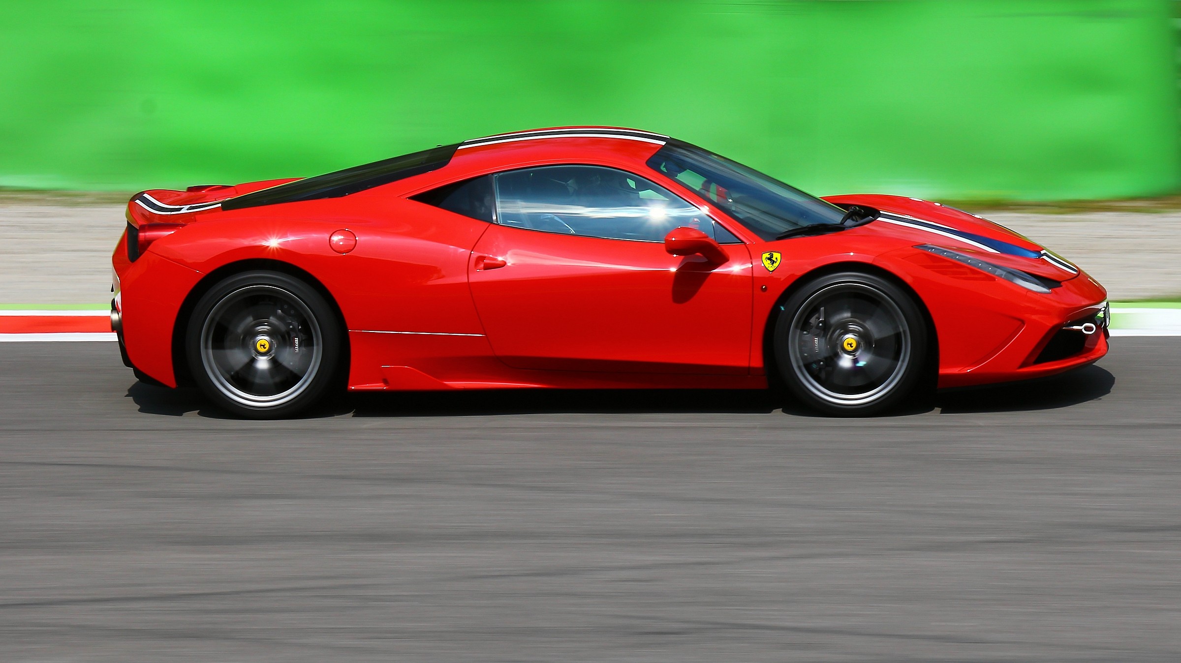 Colori & Riflessi Al Ferrari Challenge