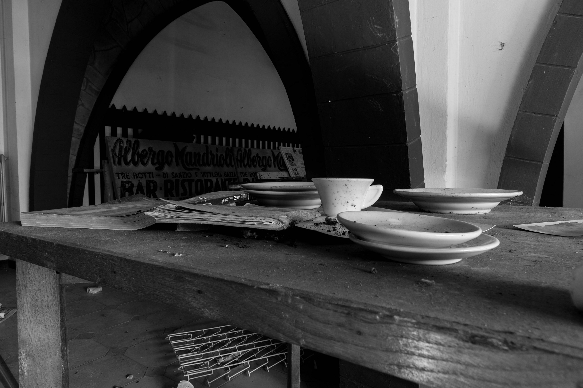 al bar non c'è più nessuno