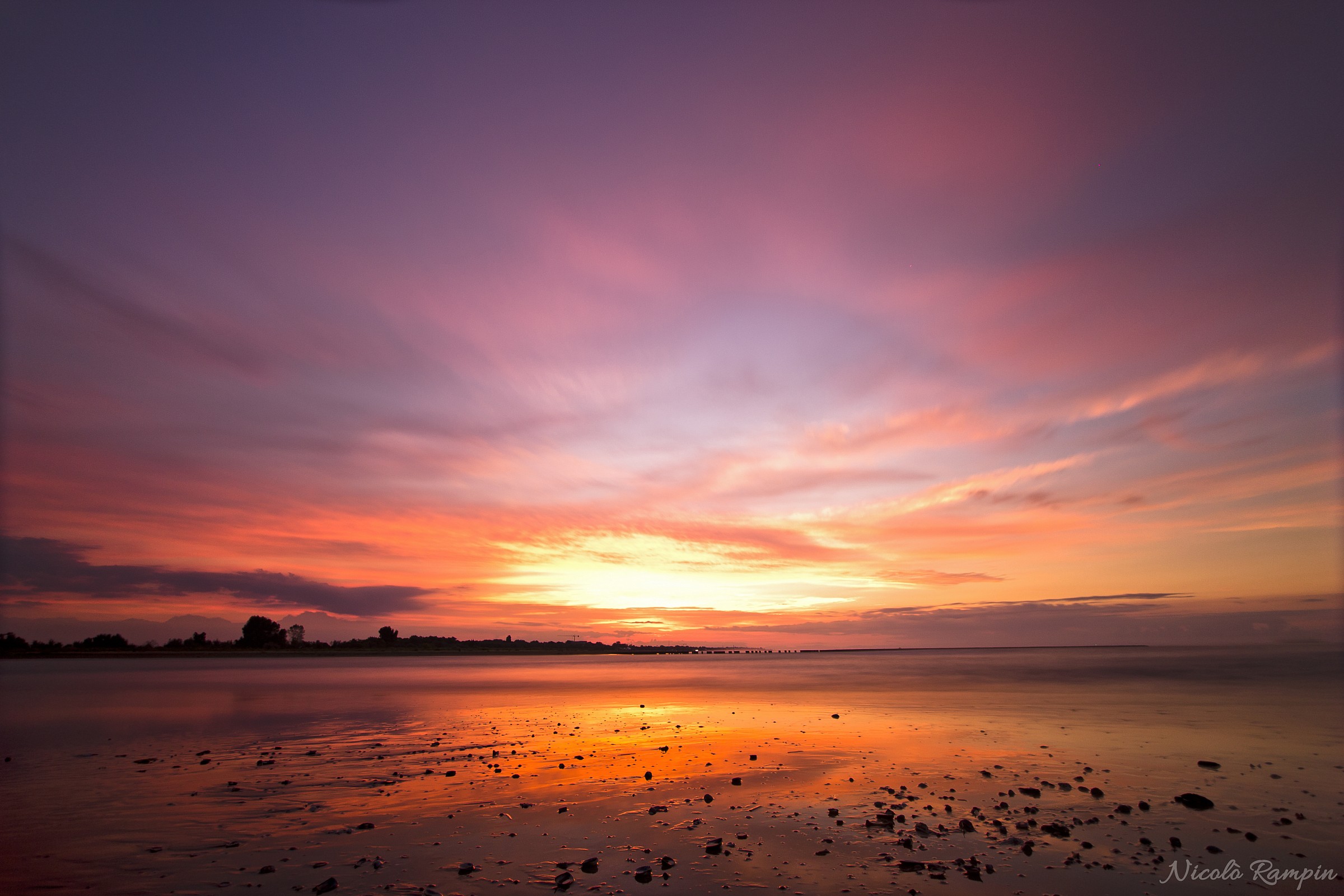 Alba (che sembra un tramonto)