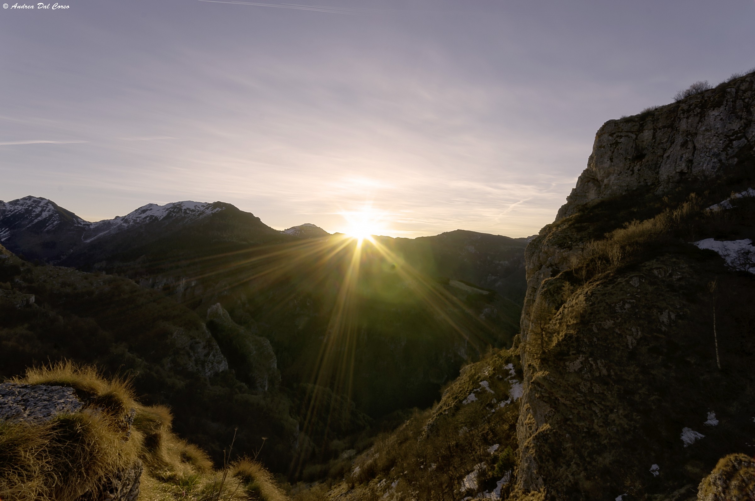 Alba su Conca dei Parpari.