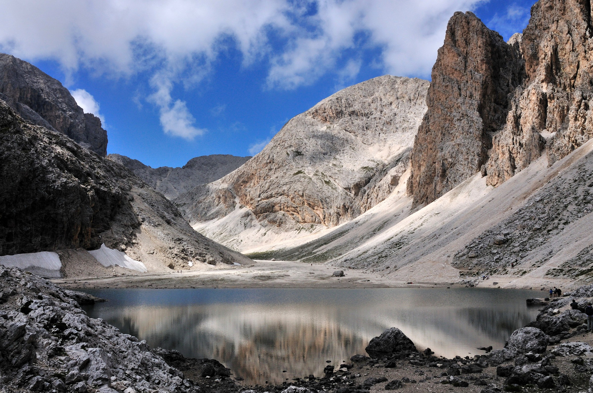 L'altra faccia del lago