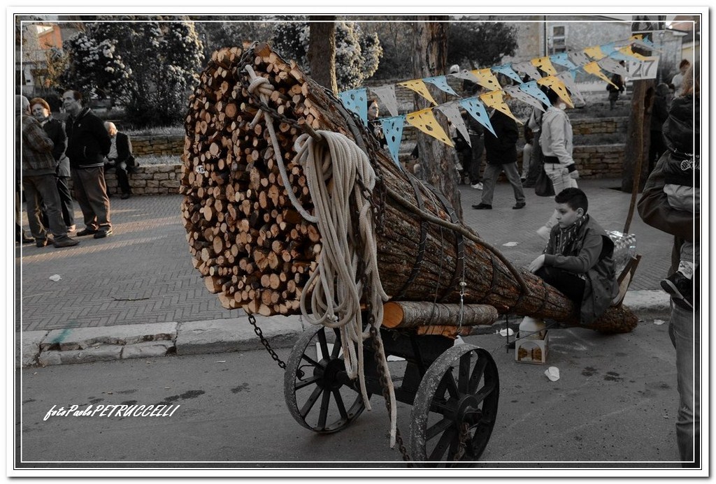 the Fracchie Easter 2012 San Marco in Lamis