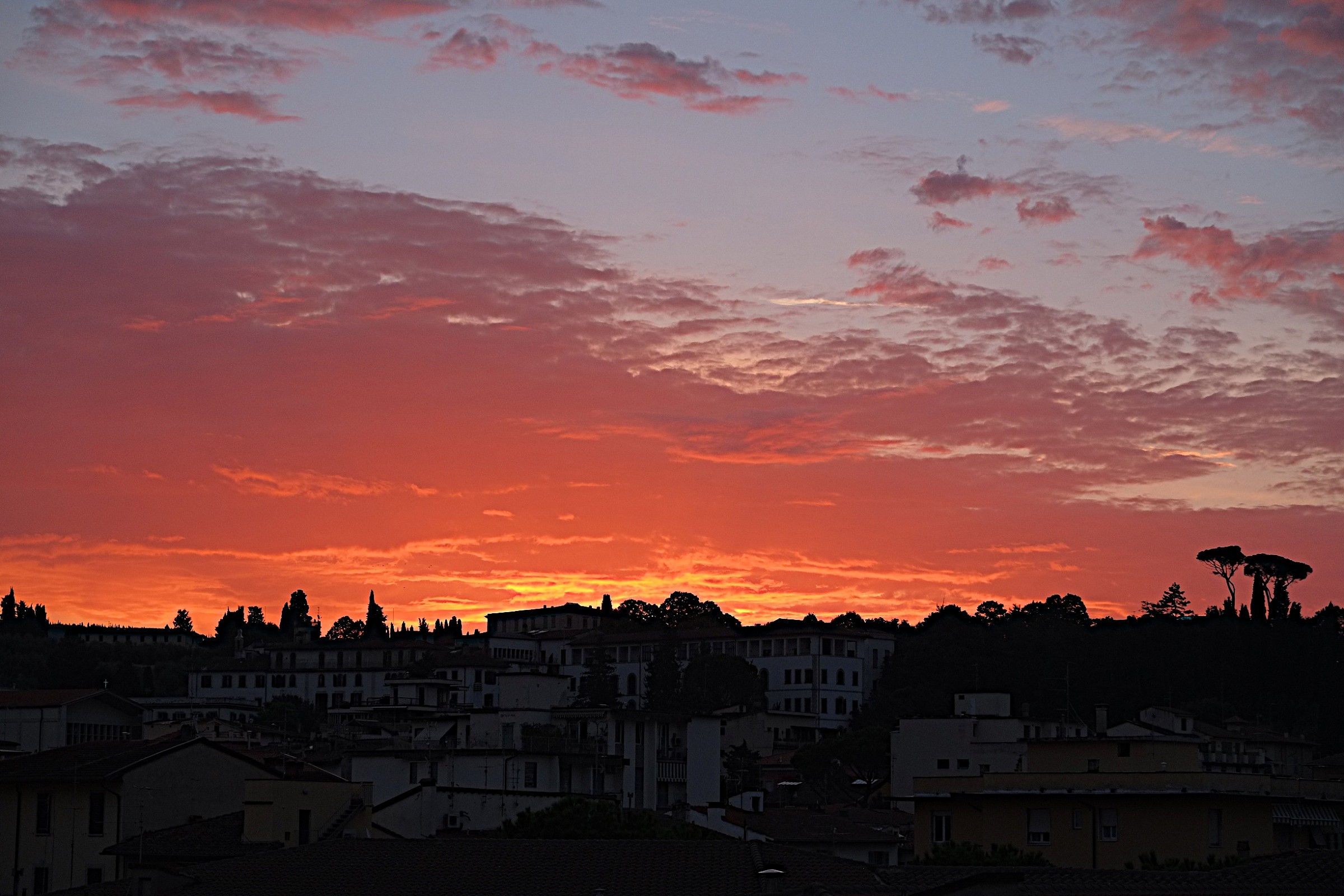 Red sky at night .....