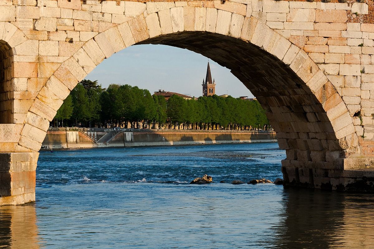 Il piccolo e il grande