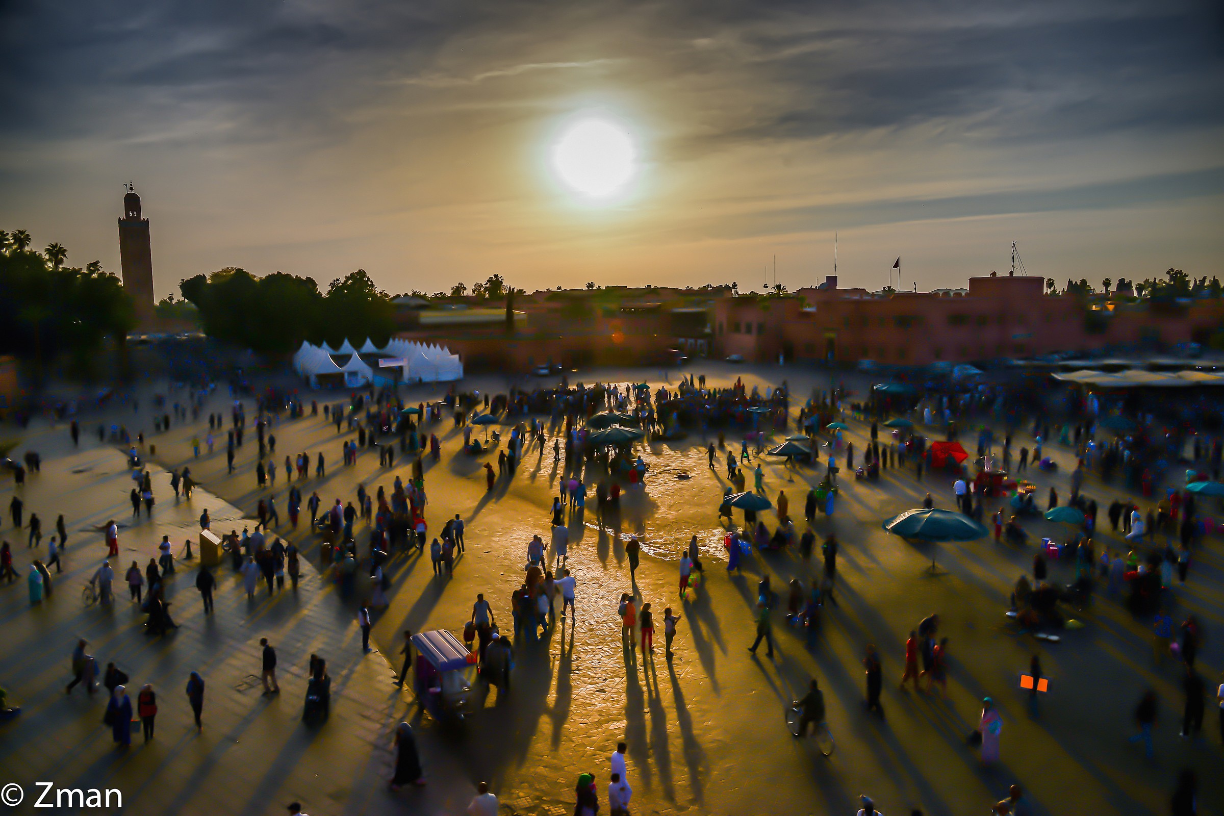 Tramonto a Al Fana Piazza