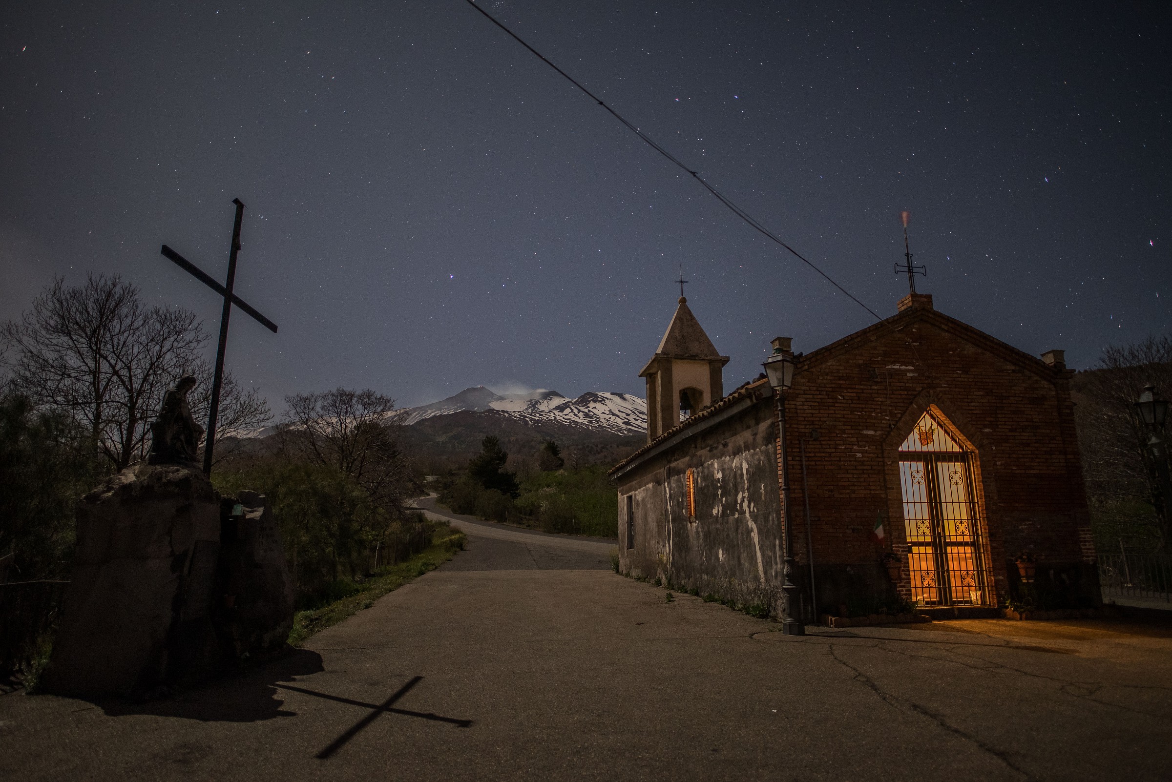 Etna al chiaro di Luna