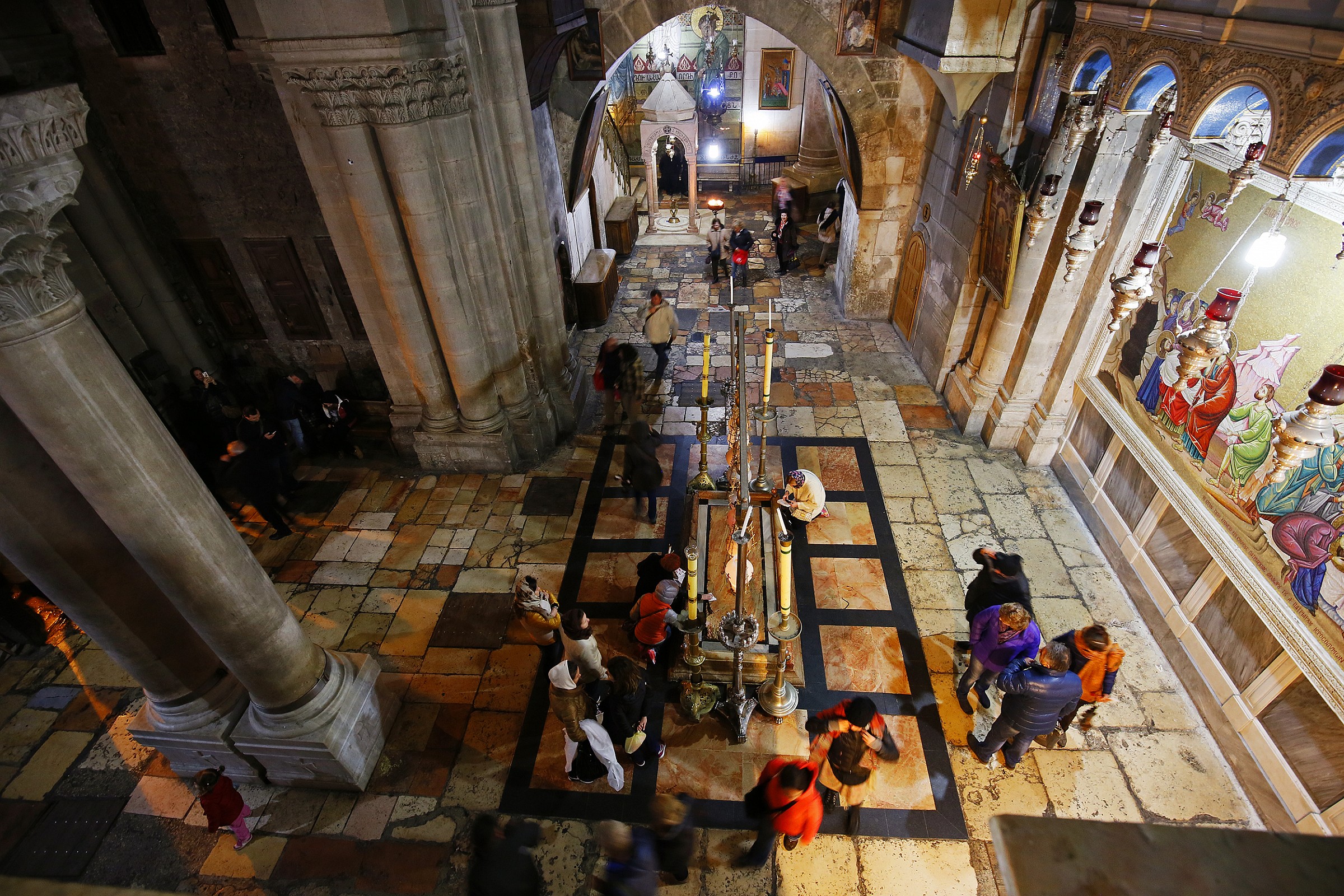 Jerusalem: Church of Holy Sepulcher
