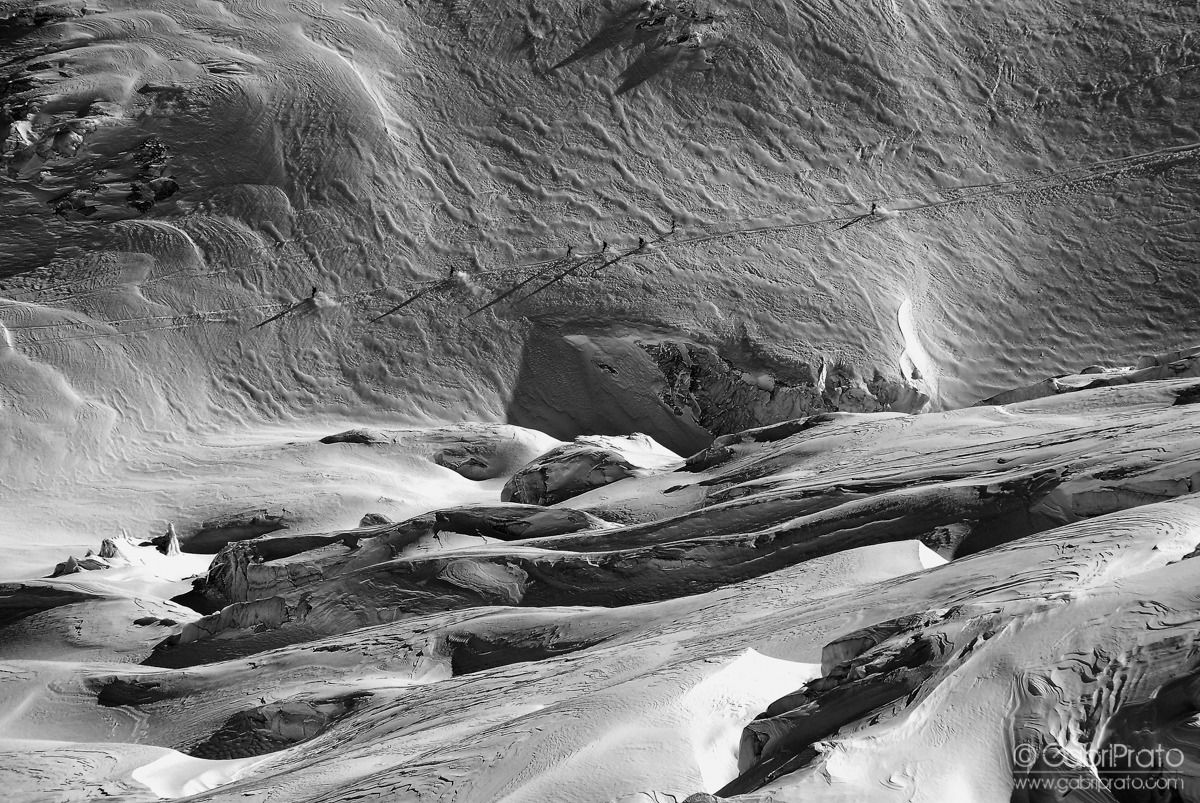 Freeride skiing on Vallée Noire, Mont Blanc
